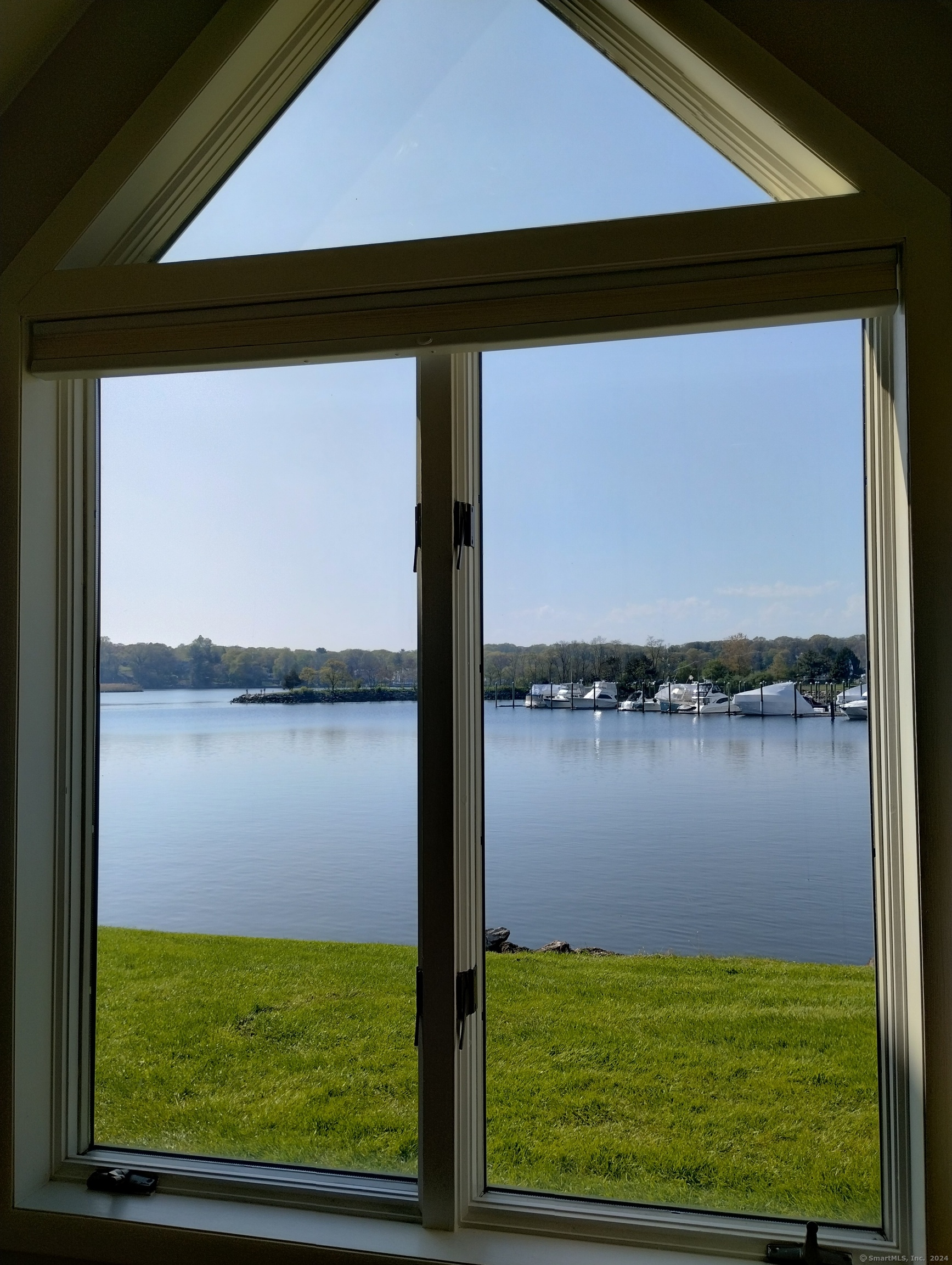 512 Popes Island Road 512