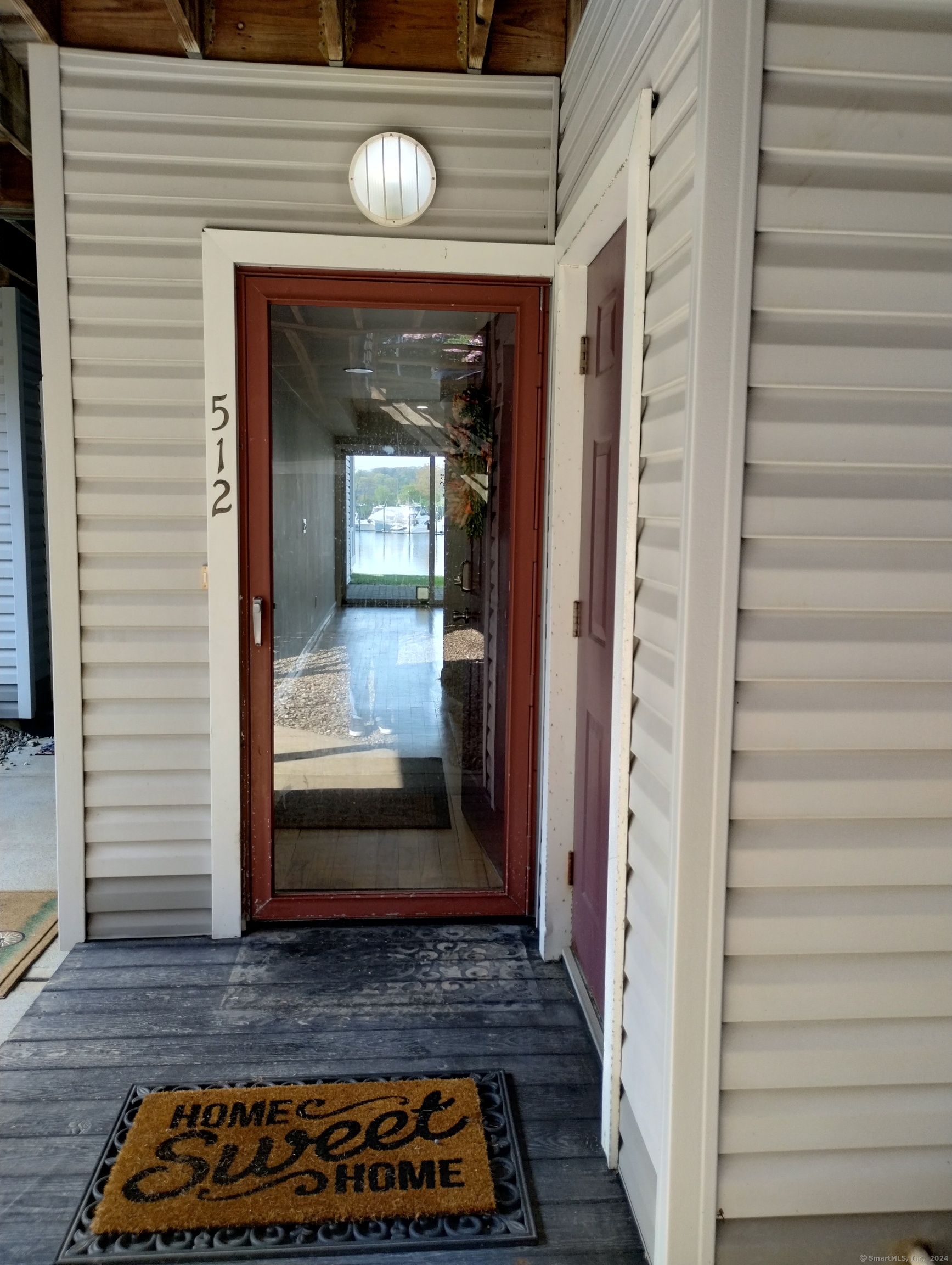512 Popes Island Road 512