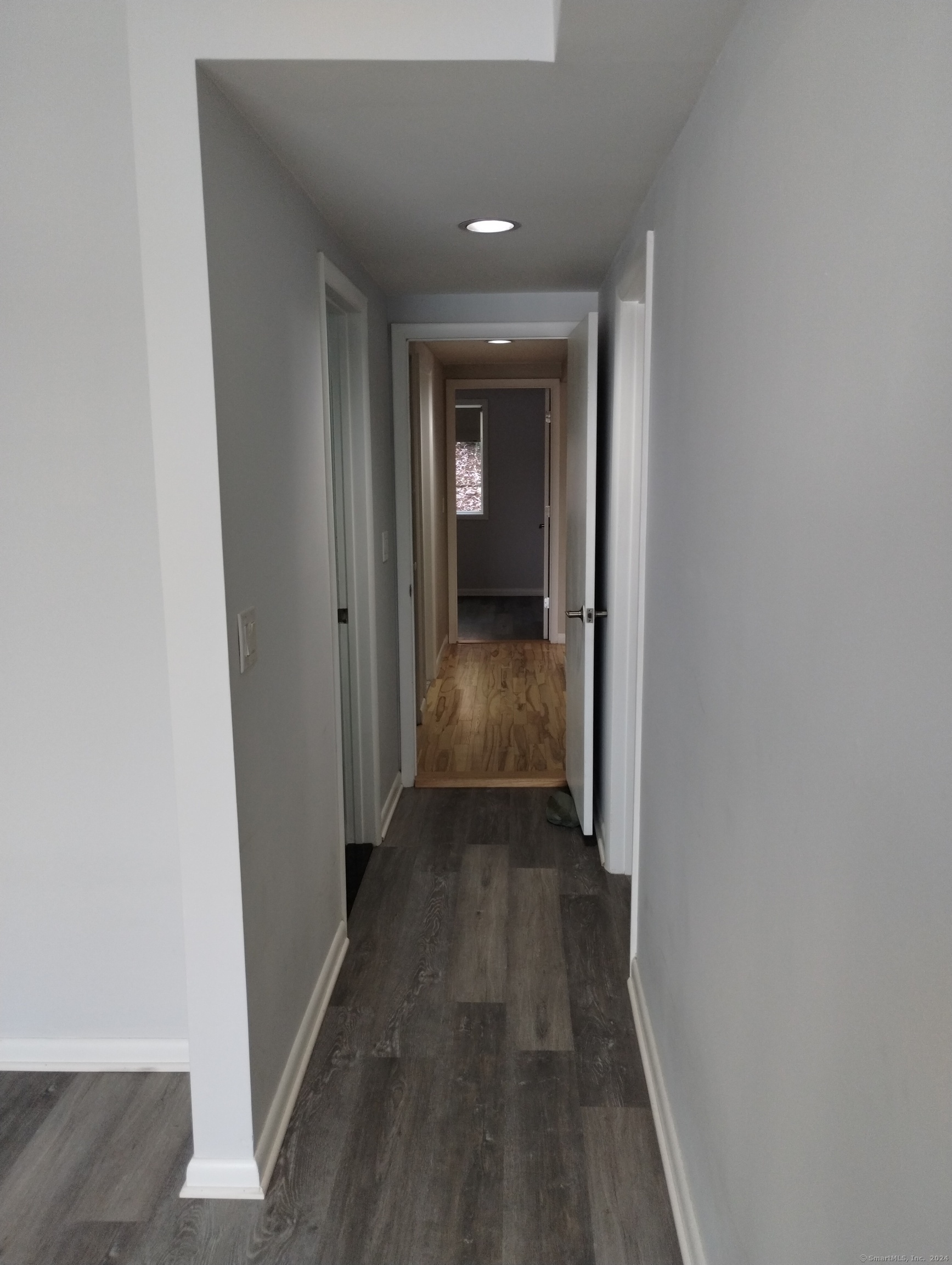 512 Popes Island Road 512