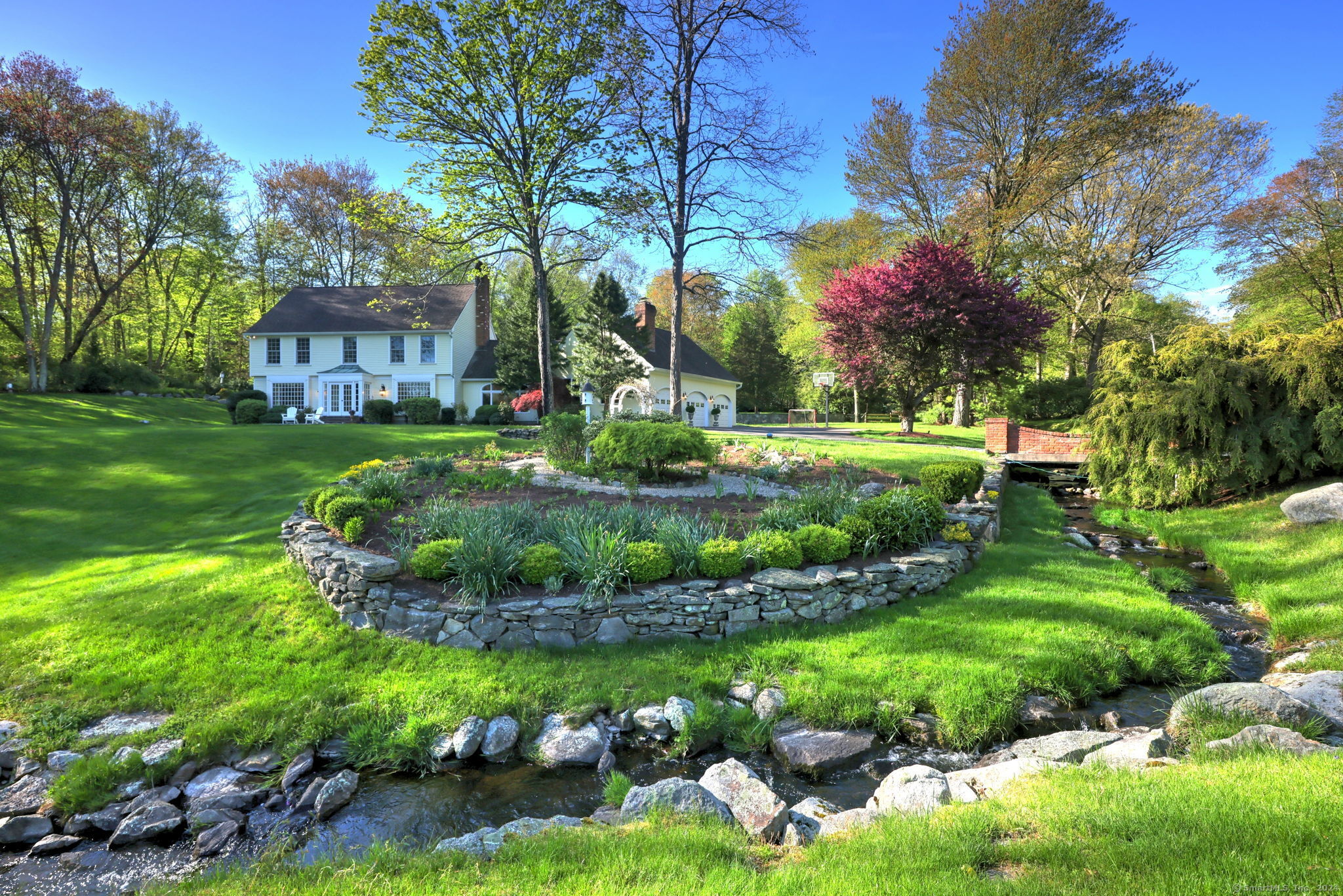 54 Sweetbrier Trail