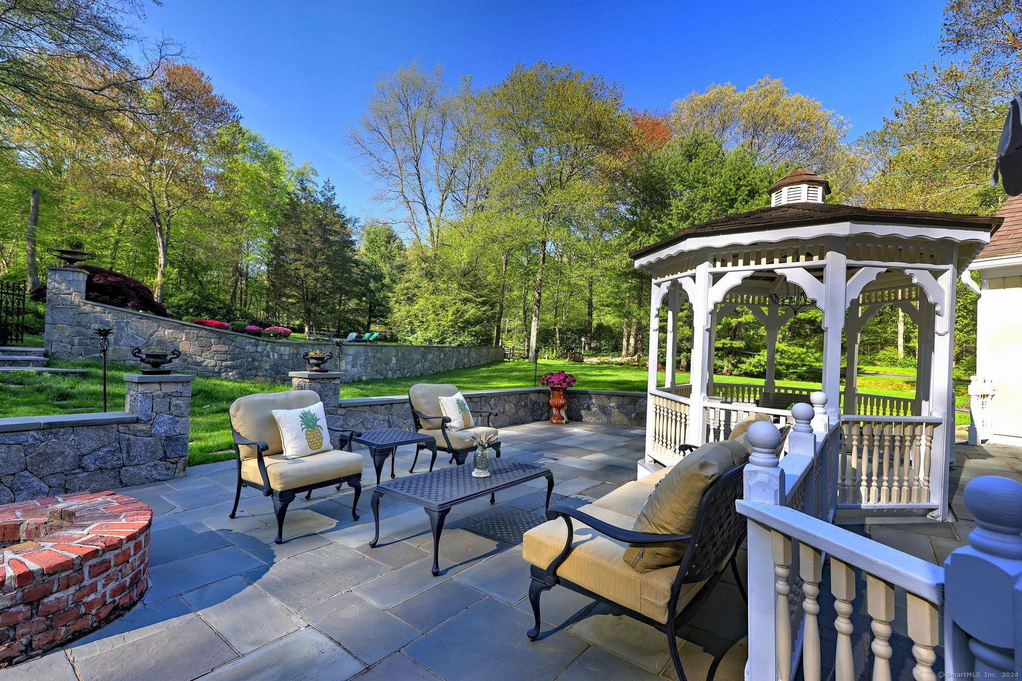 54 Sweetbrier Trail