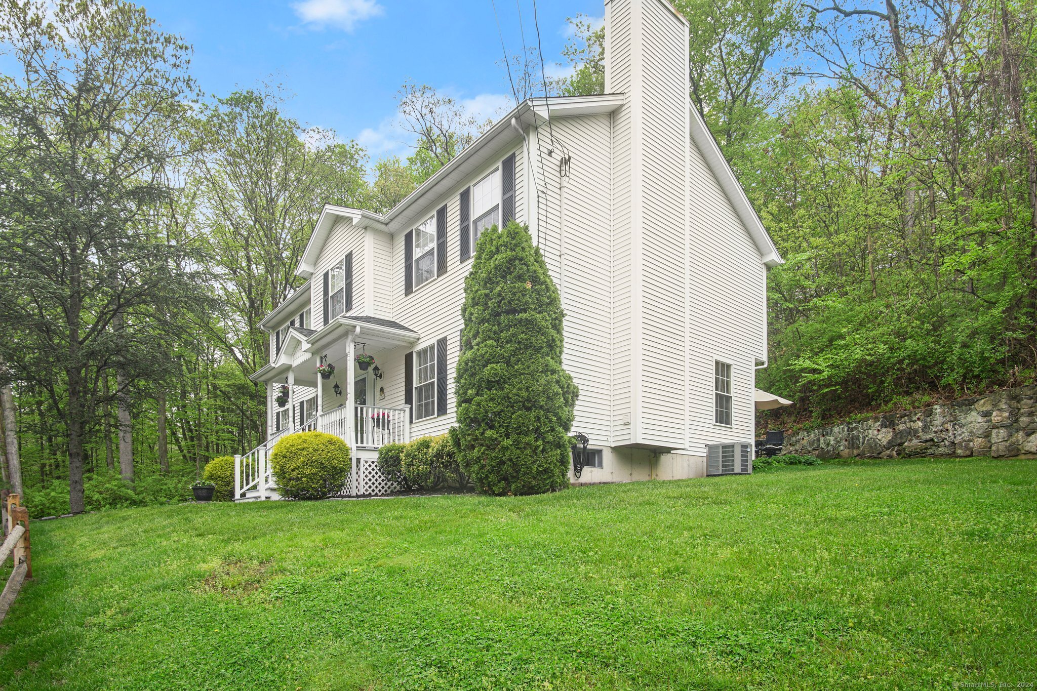 6680 Main Street