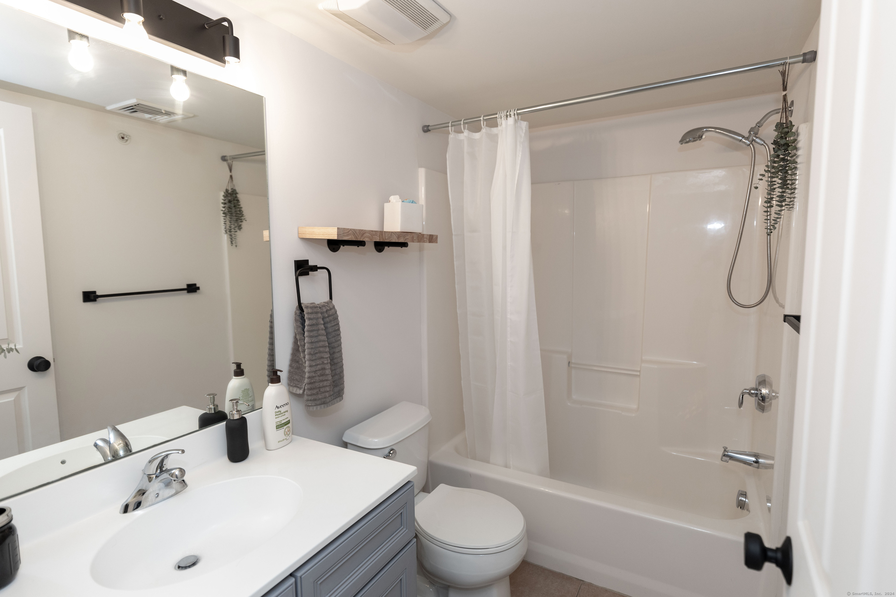 3250 Fairfield Avenue APT 205