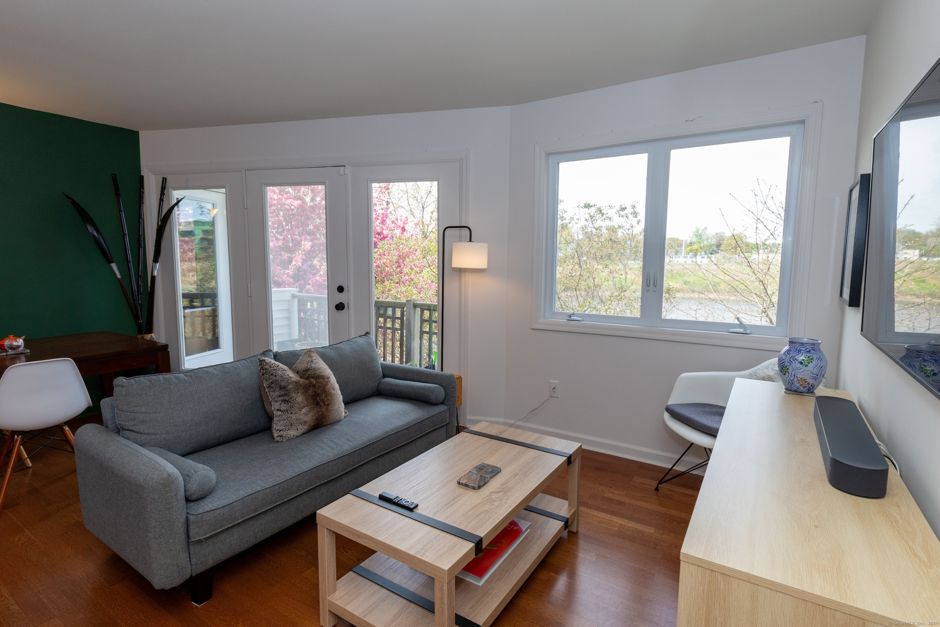 3250 Fairfield Avenue APT 205