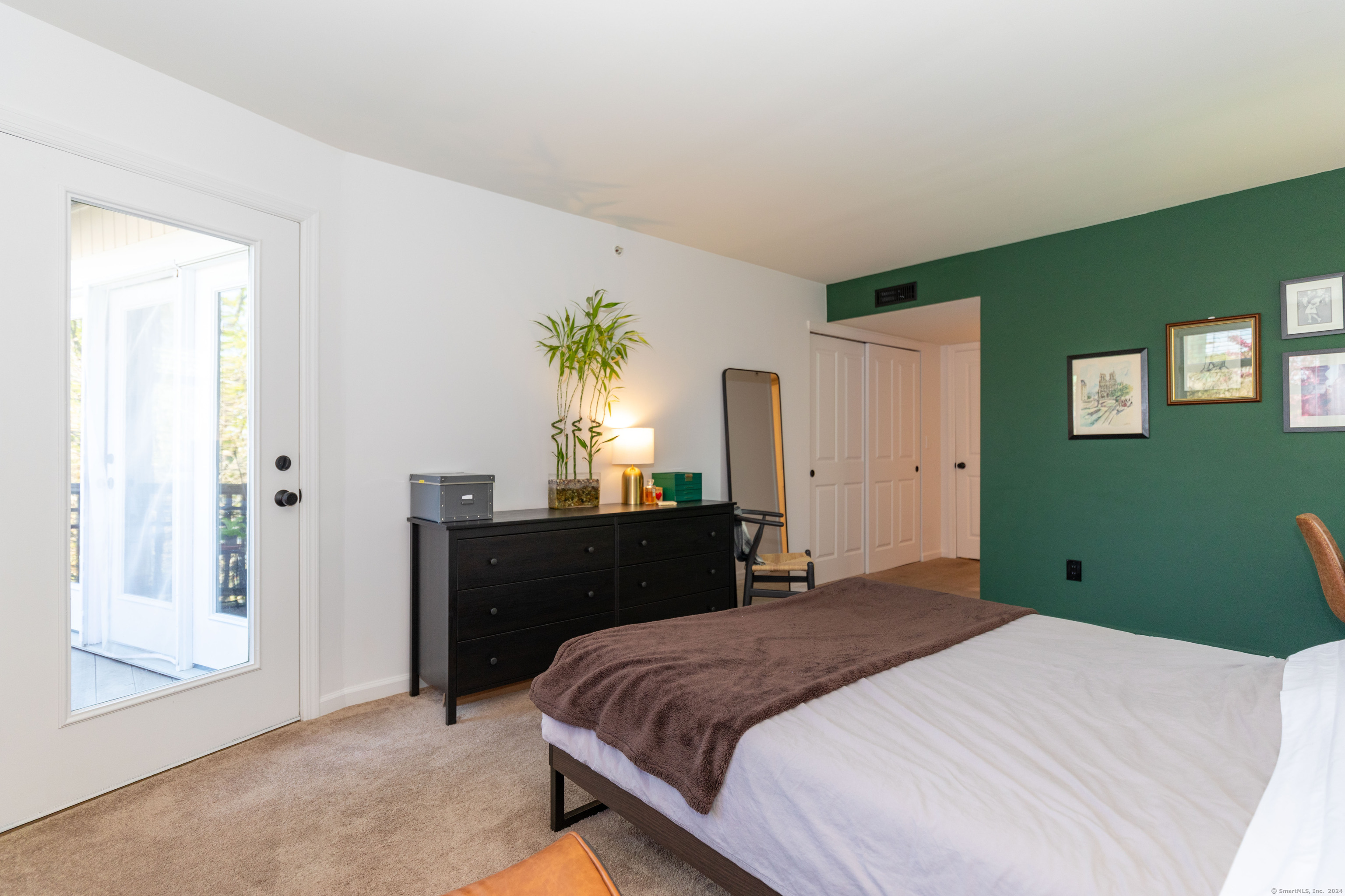 3250 Fairfield Avenue APT 205
