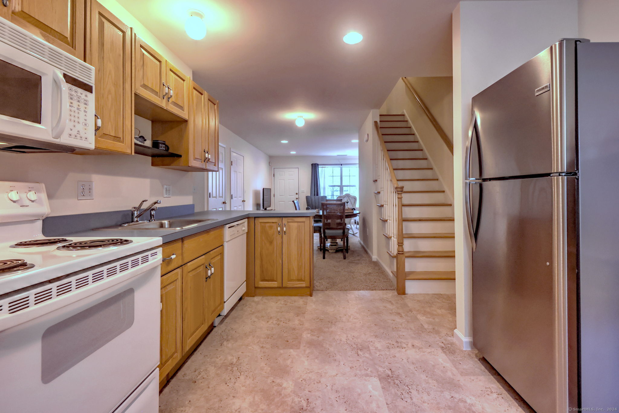 273 New Haven Avenue 8