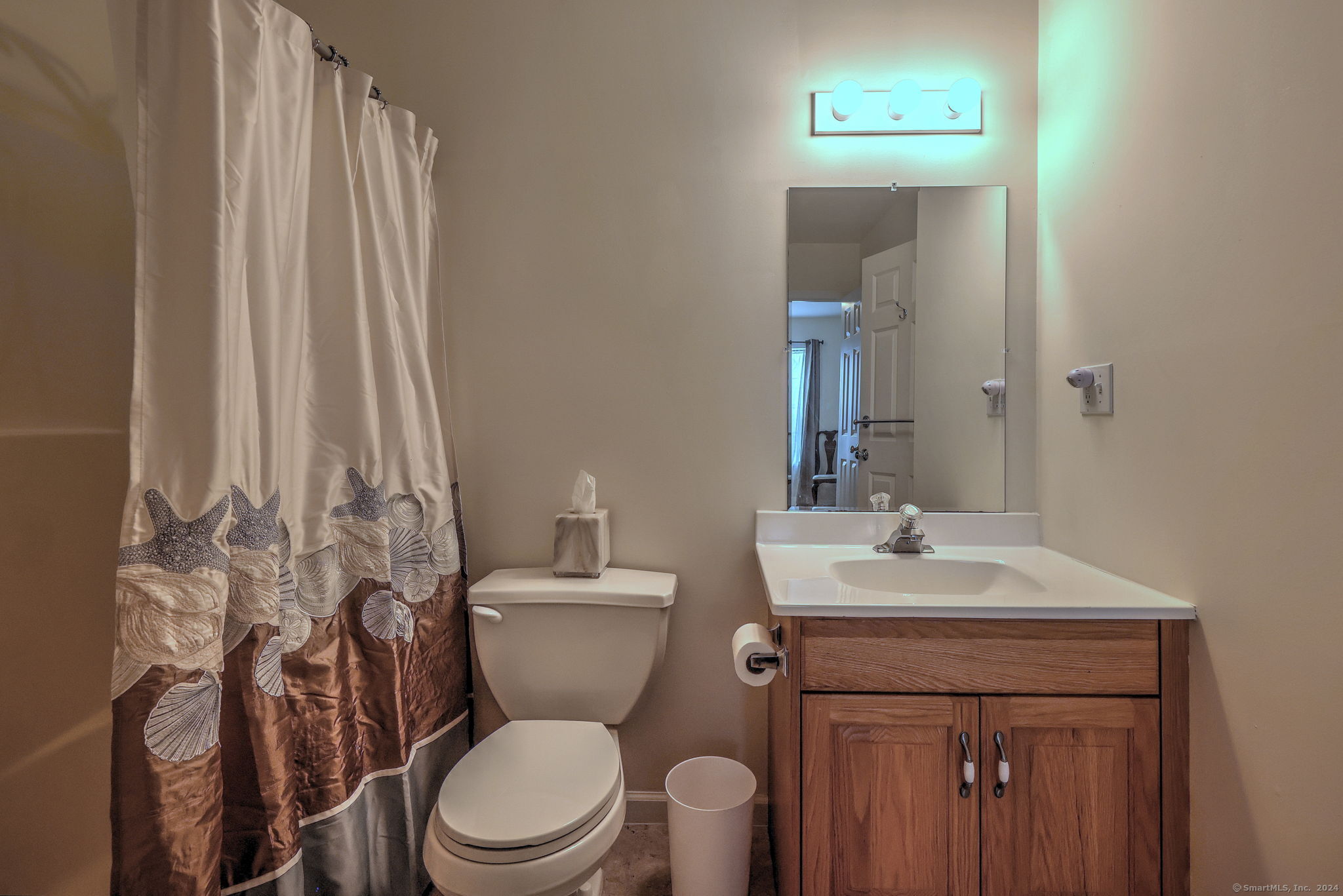 273 New Haven Avenue 8