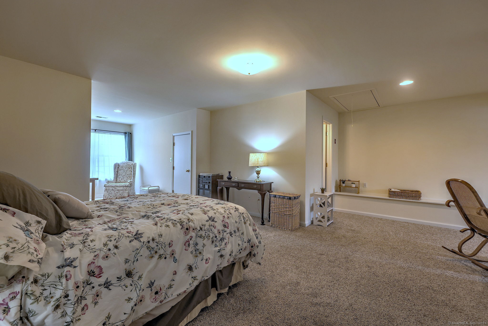 273 New Haven Avenue 8