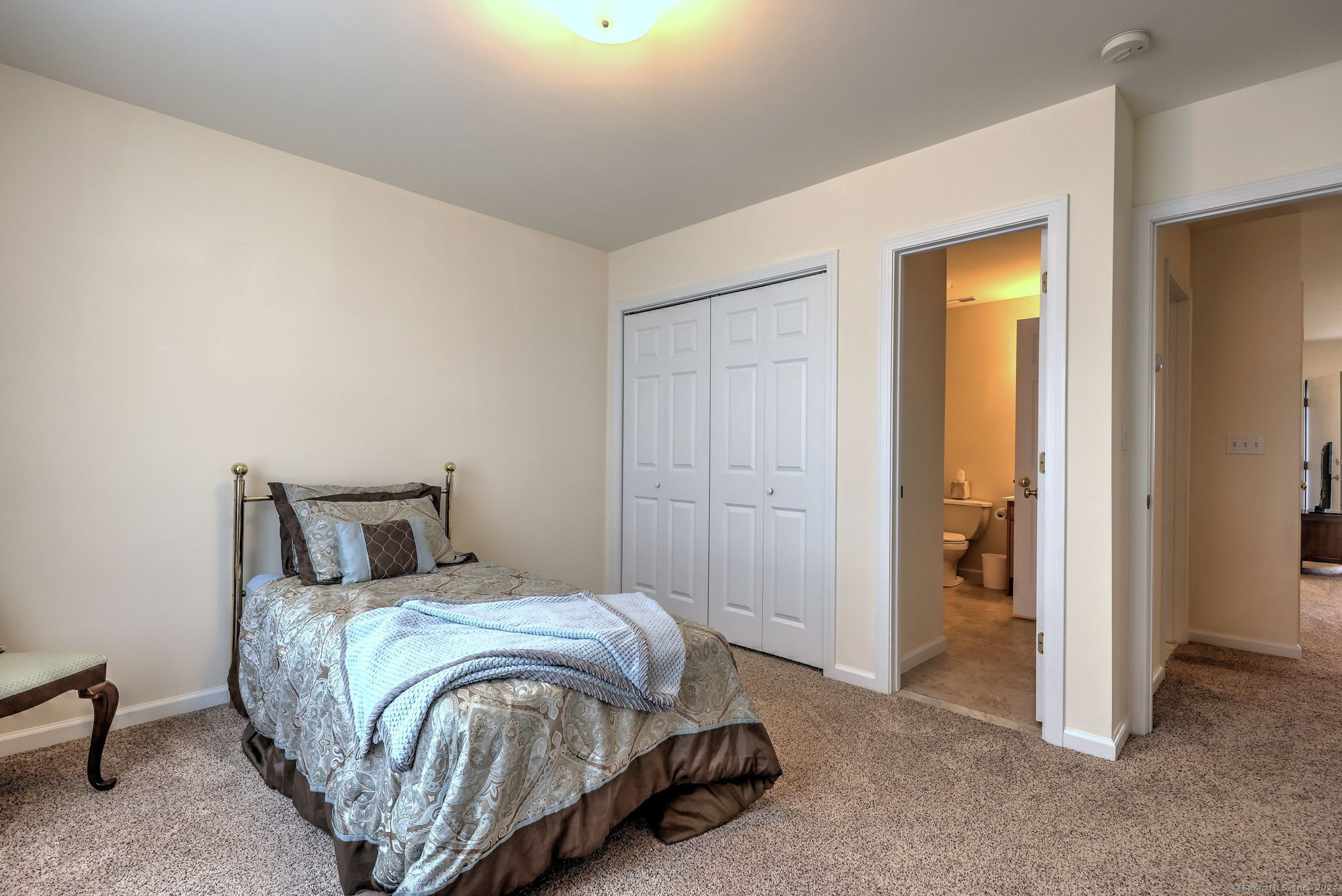 273 New Haven Avenue 8