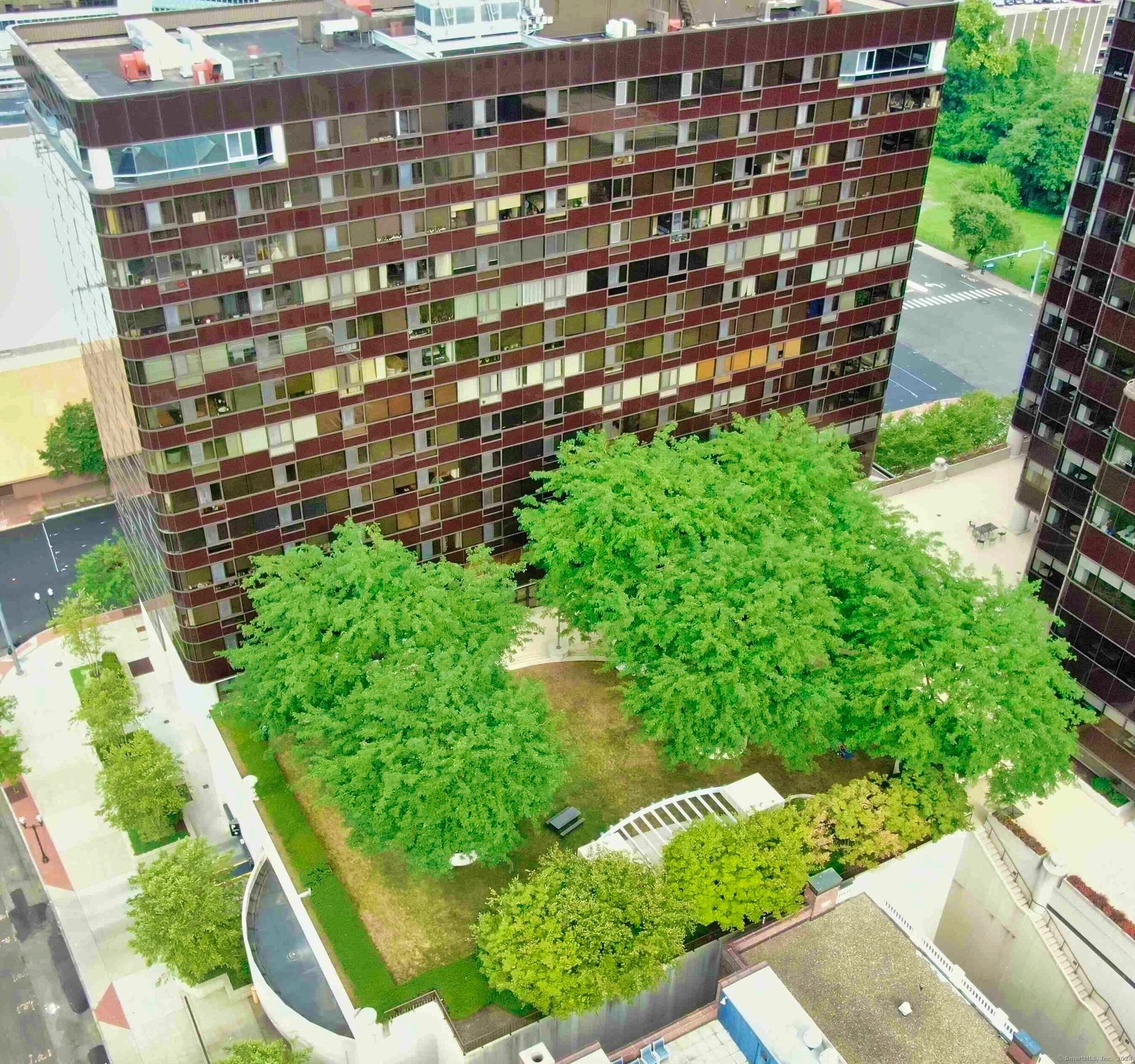 127 Greyrock Place APT 1407