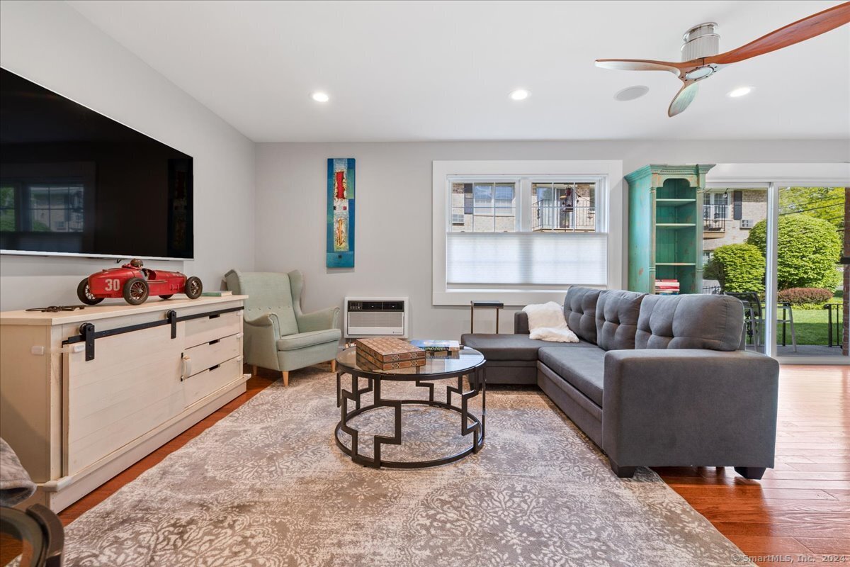 37 Woodway Road APT B2