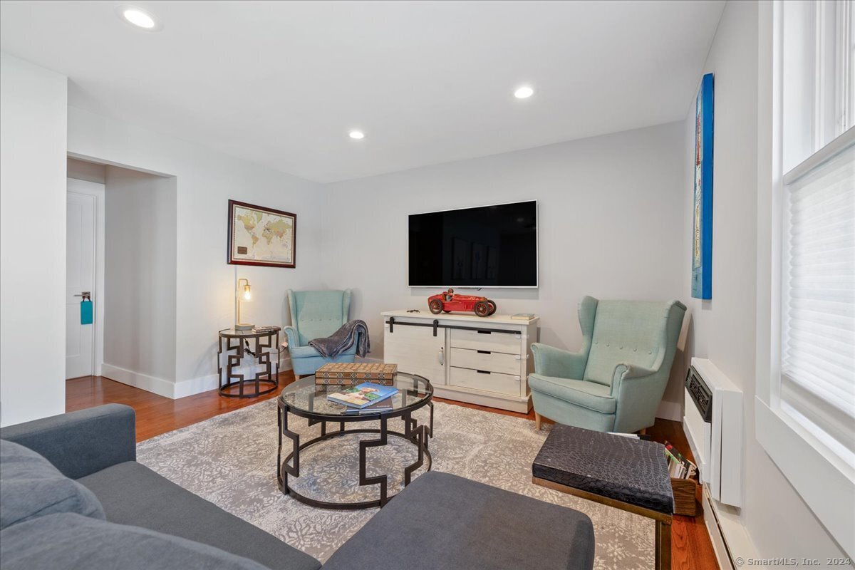 37 Woodway Road APT B2