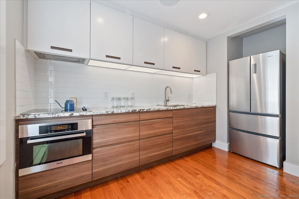 37 Woodway Road APT B2