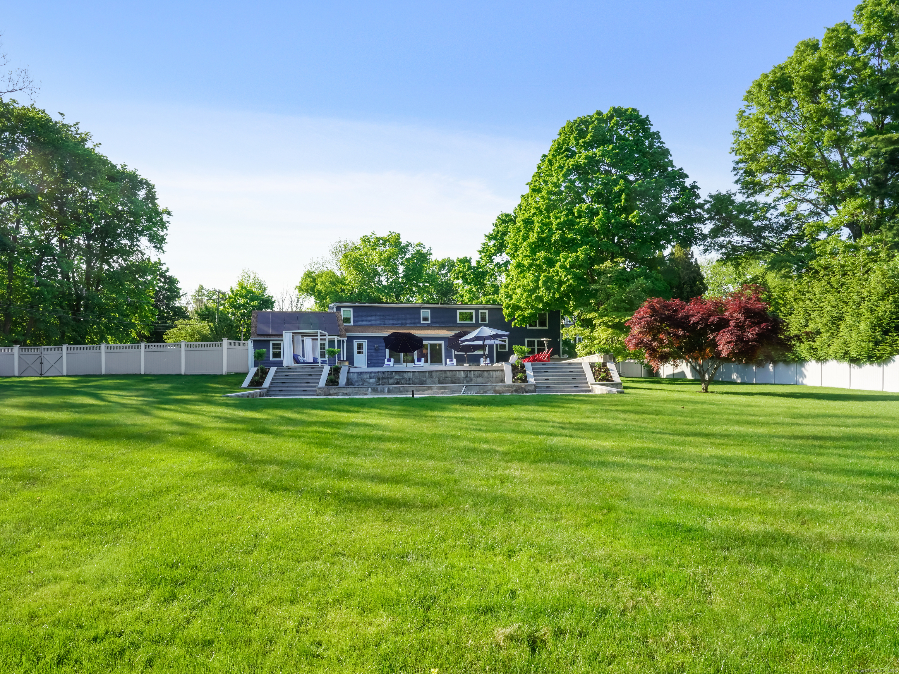 64 Long Lots Road