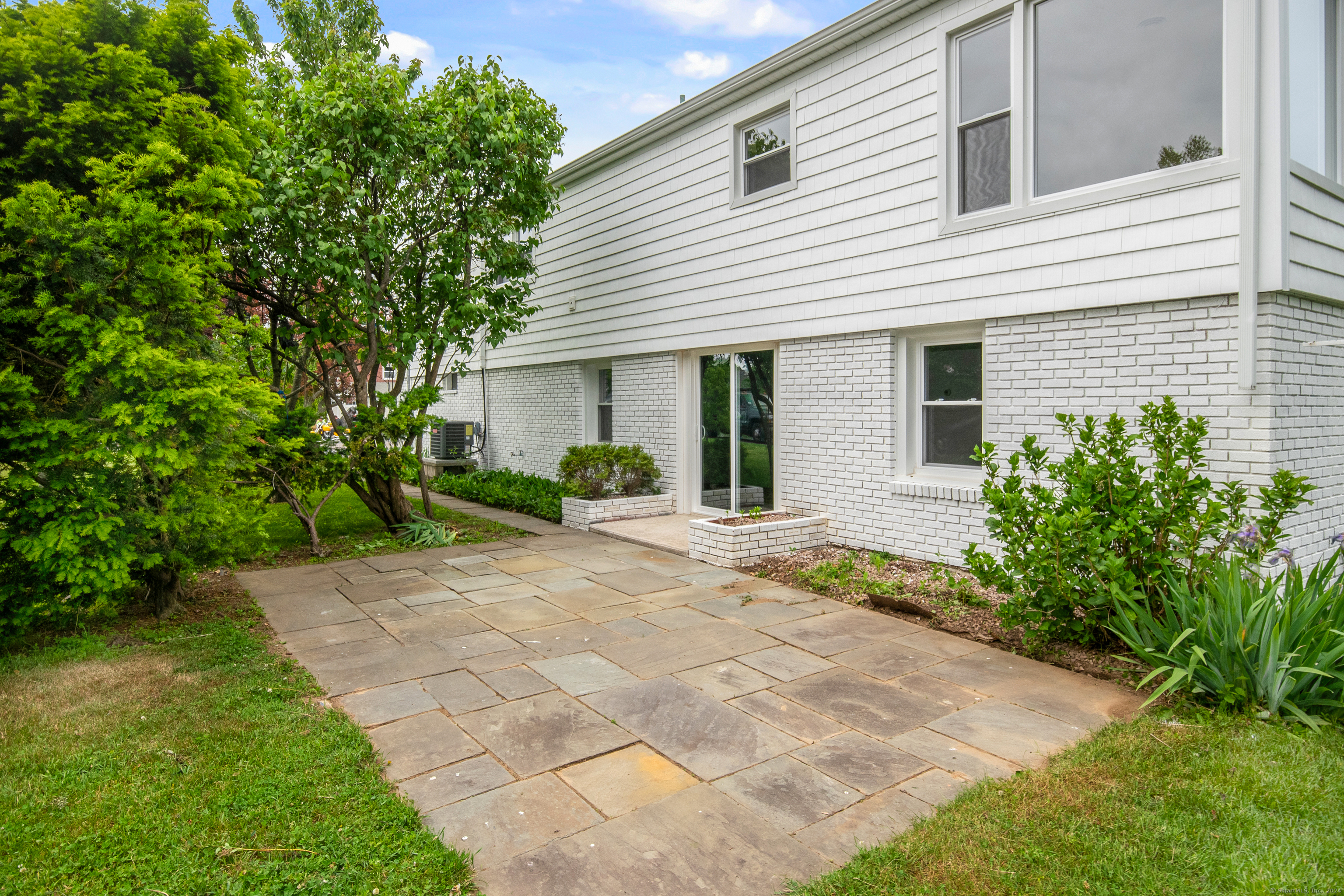 42 Calf Pasture Beach Road