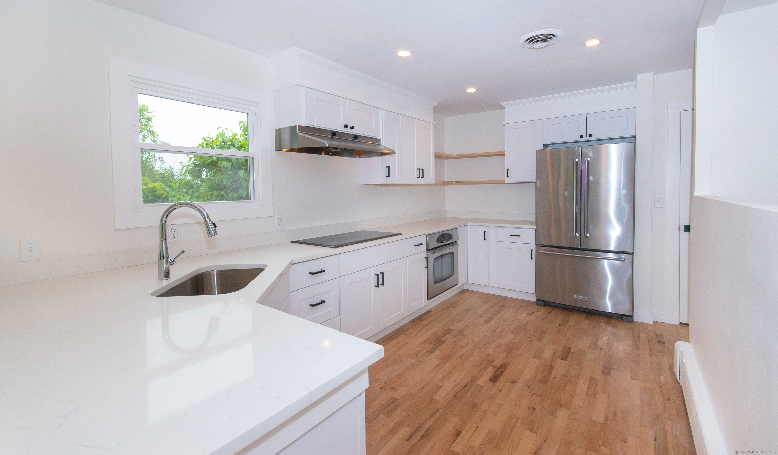 42 Calf Pasture Beach Road