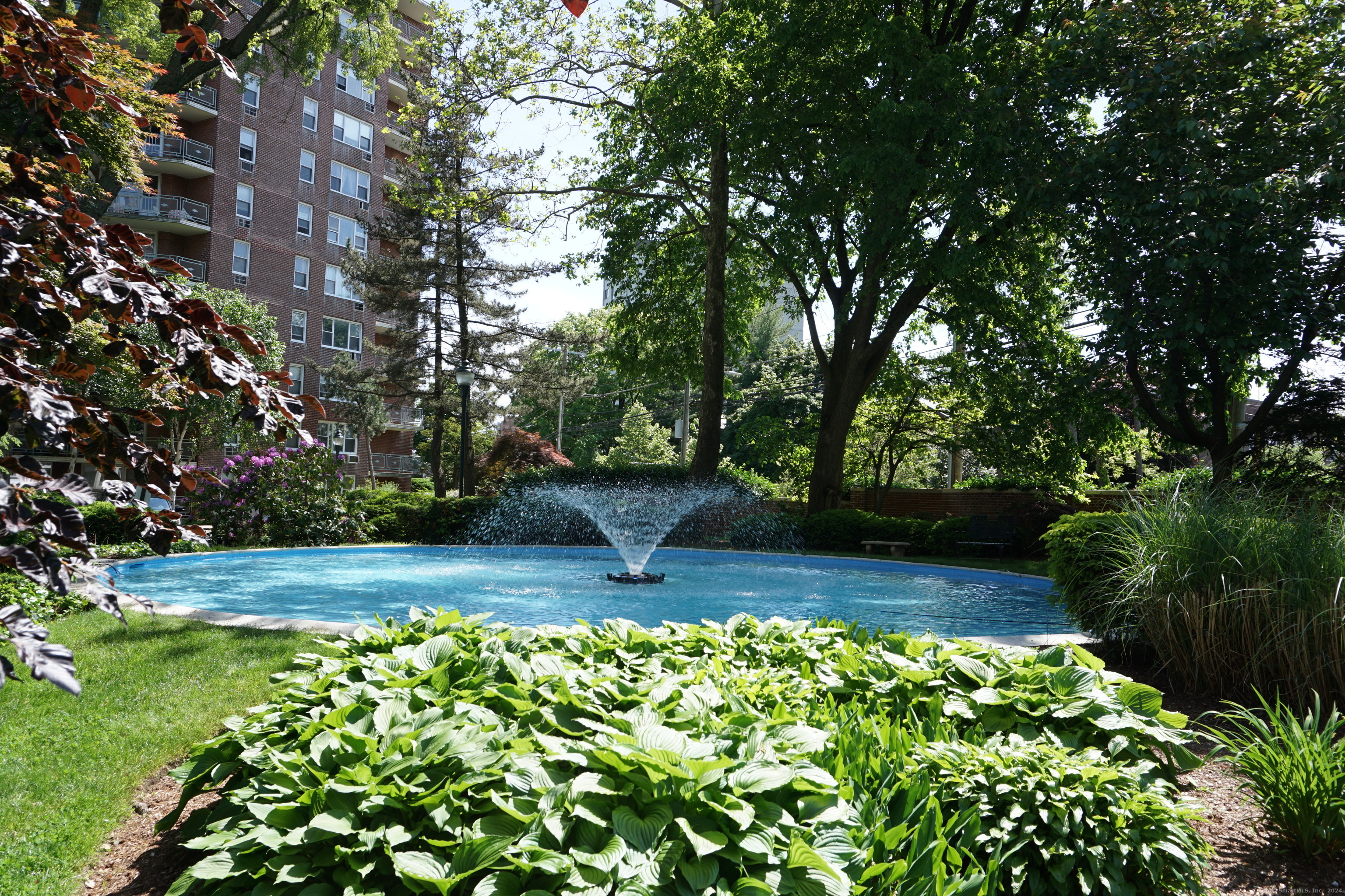 71 Strawberry Hill Avenue APT 818