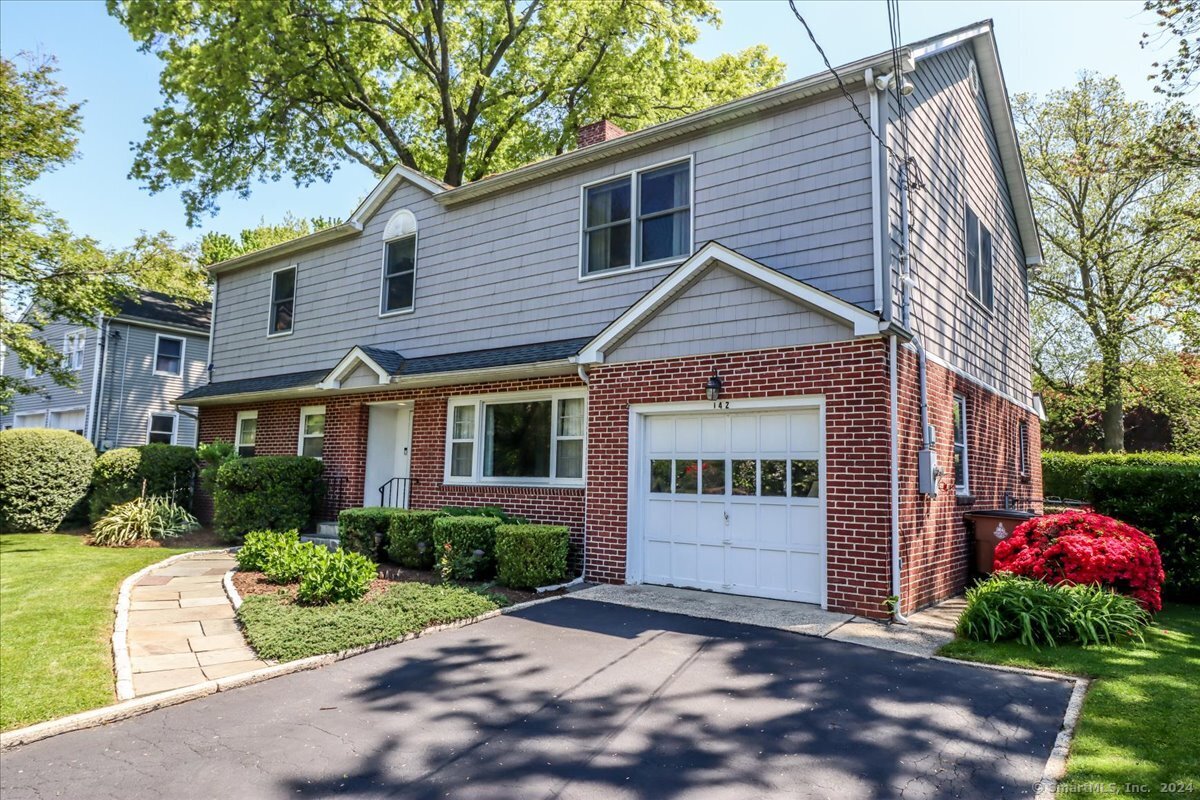 142 Soundview Court