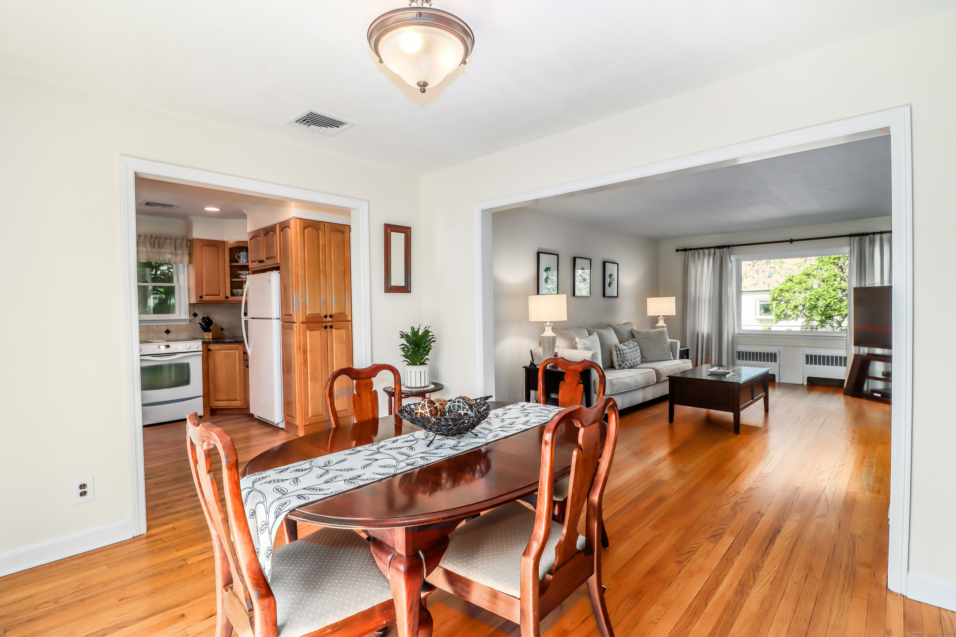 142 Soundview Court