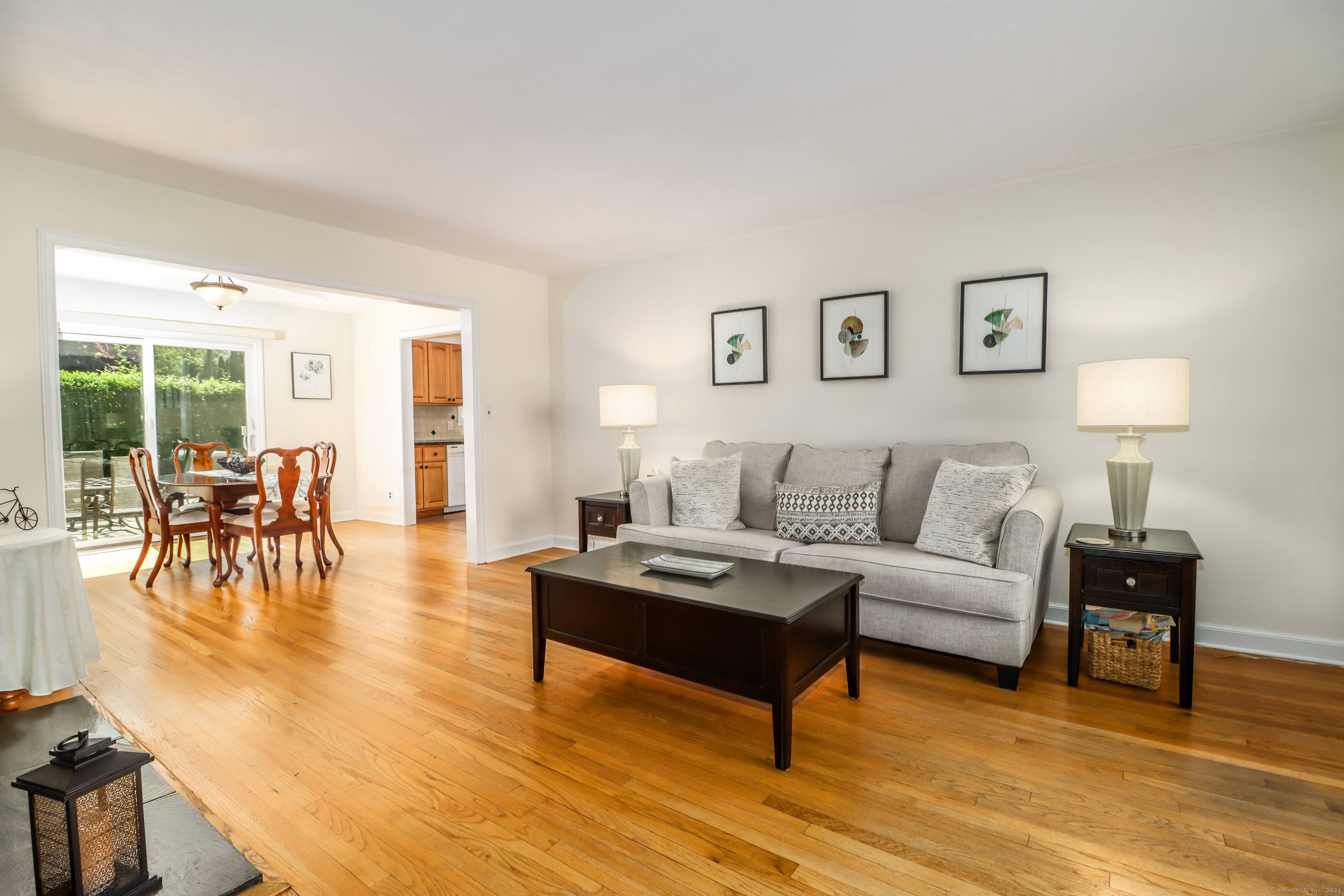 142 Soundview Court