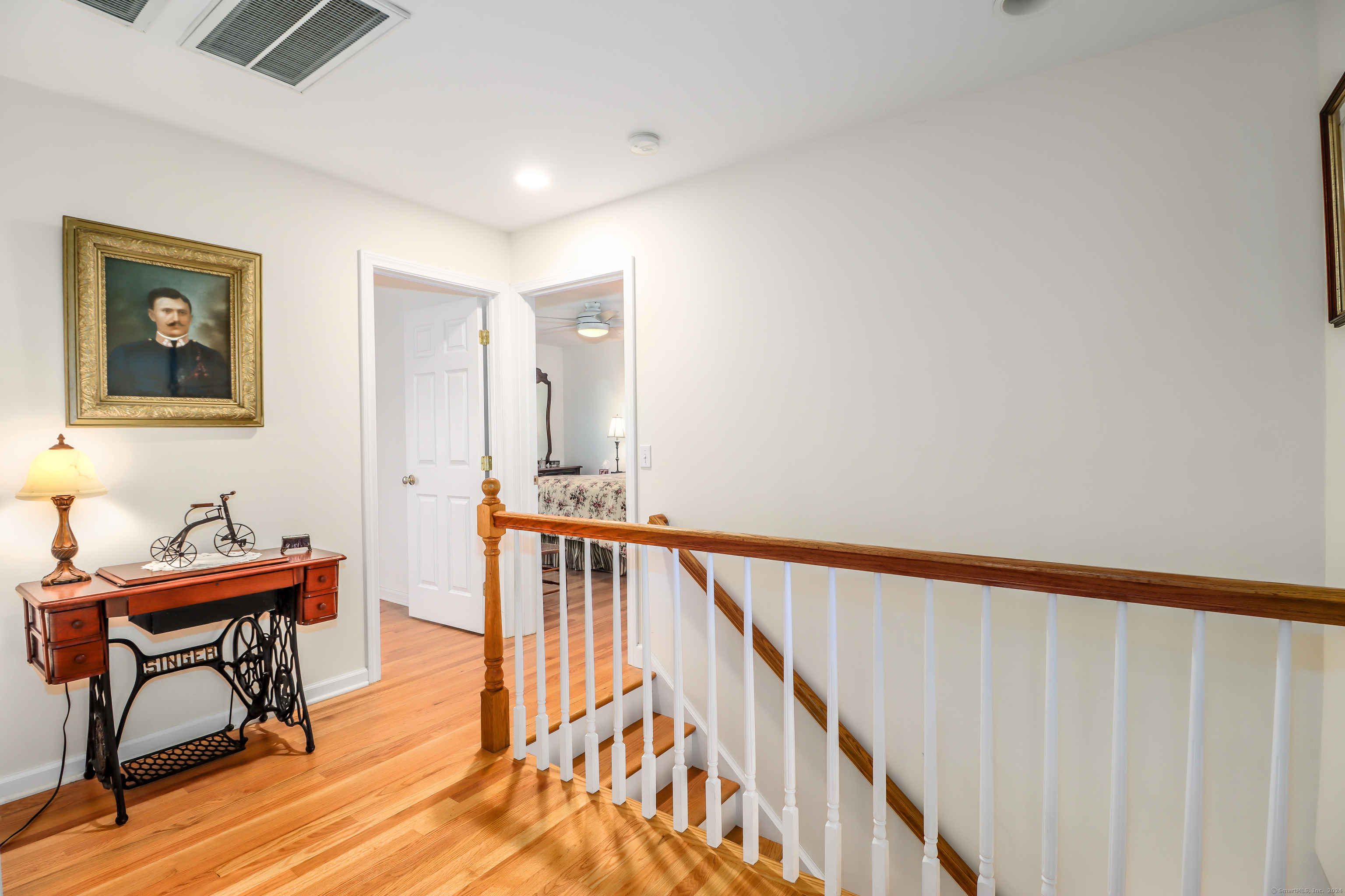 142 Soundview Court