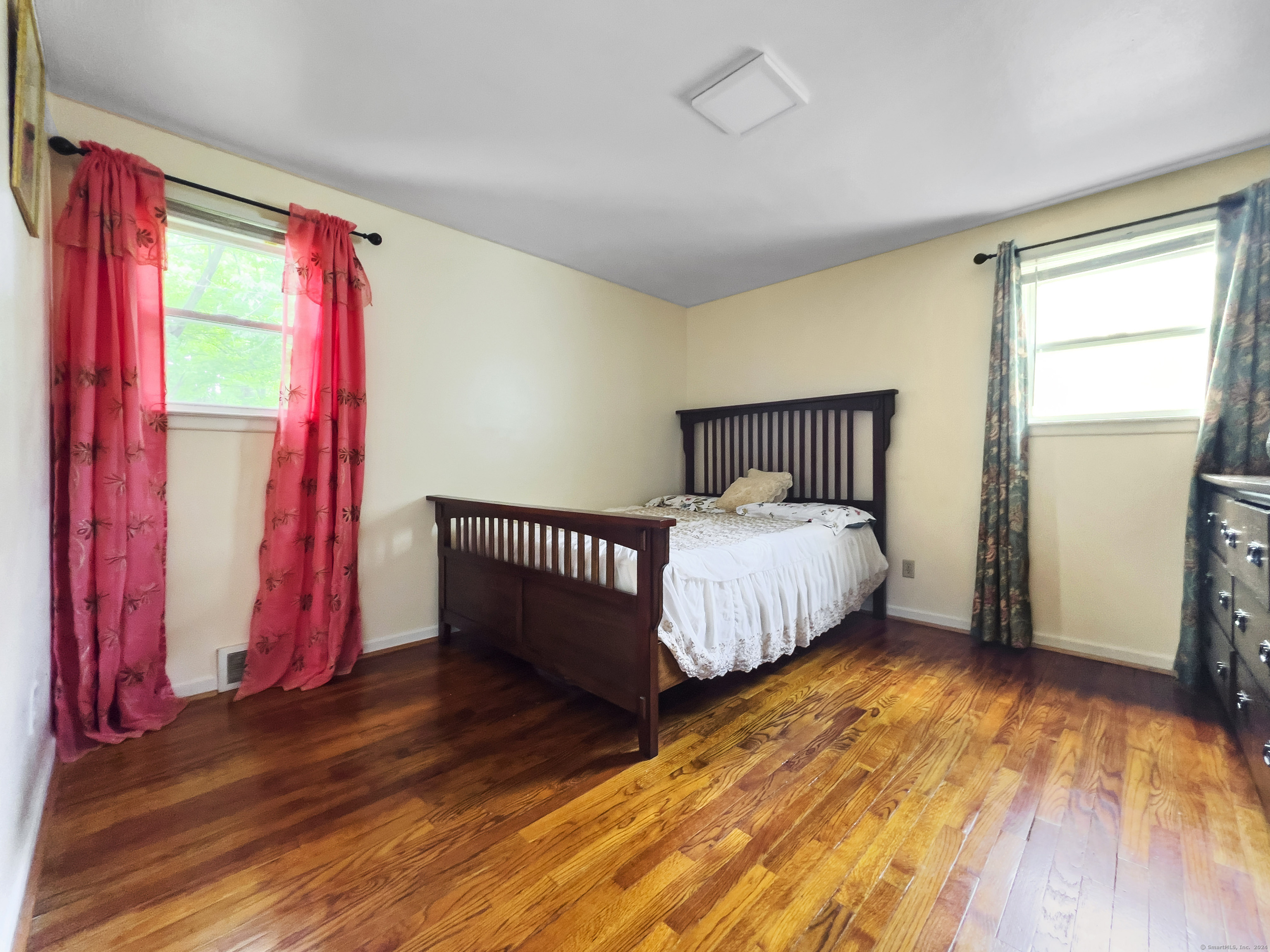 327 Red Oak Road