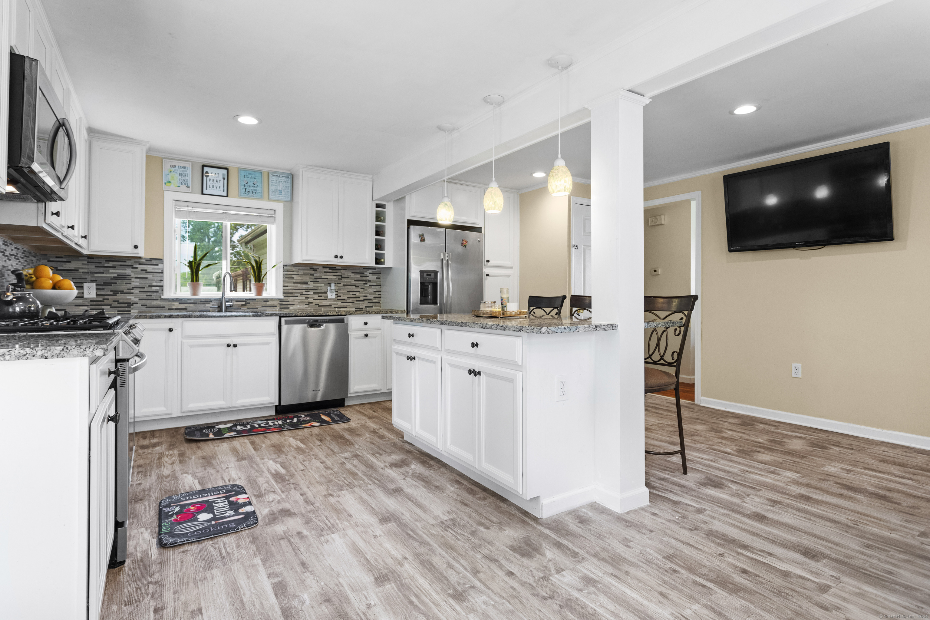 327 Red Oak Road