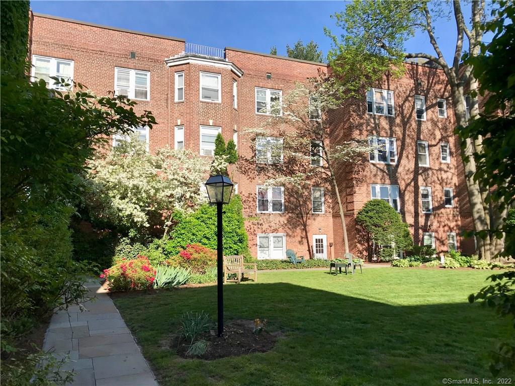 70 Strawberry Hill Avenue 5-1B