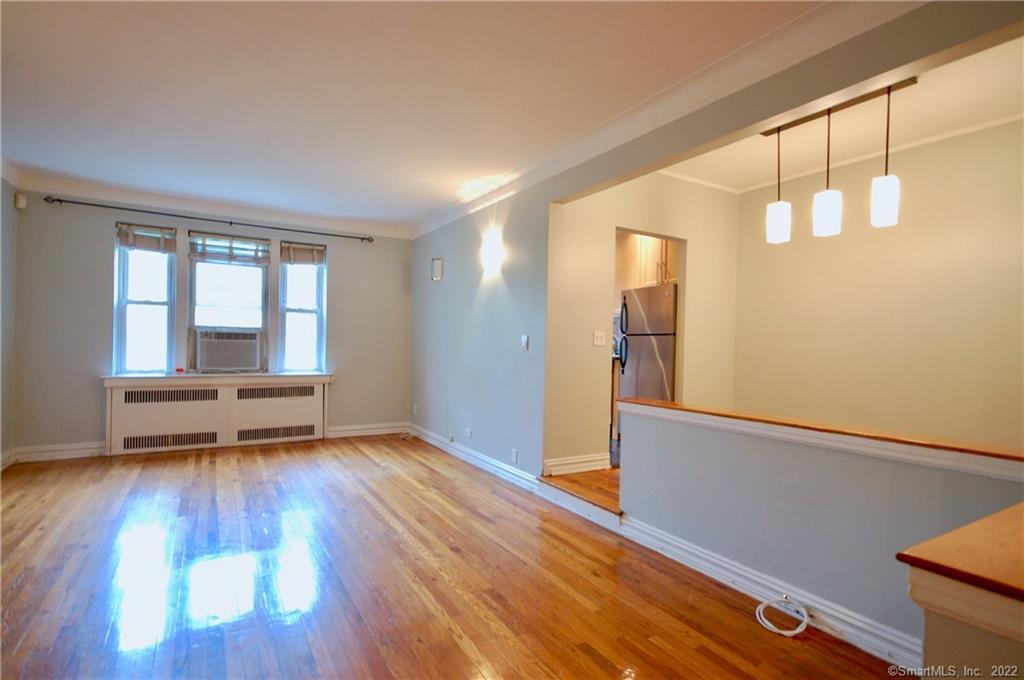 70 Strawberry Hill Avenue 5-1B