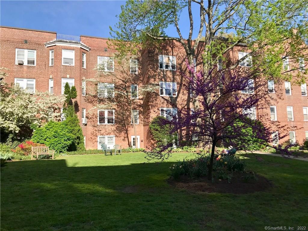 70 Strawberry Hill Avenue 5-1B