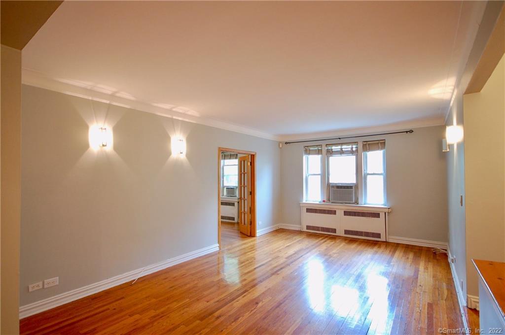 70 Strawberry Hill Avenue 5-1B