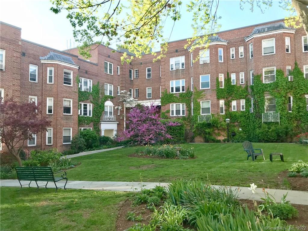 70 Strawberry Hill Avenue 5-1B
