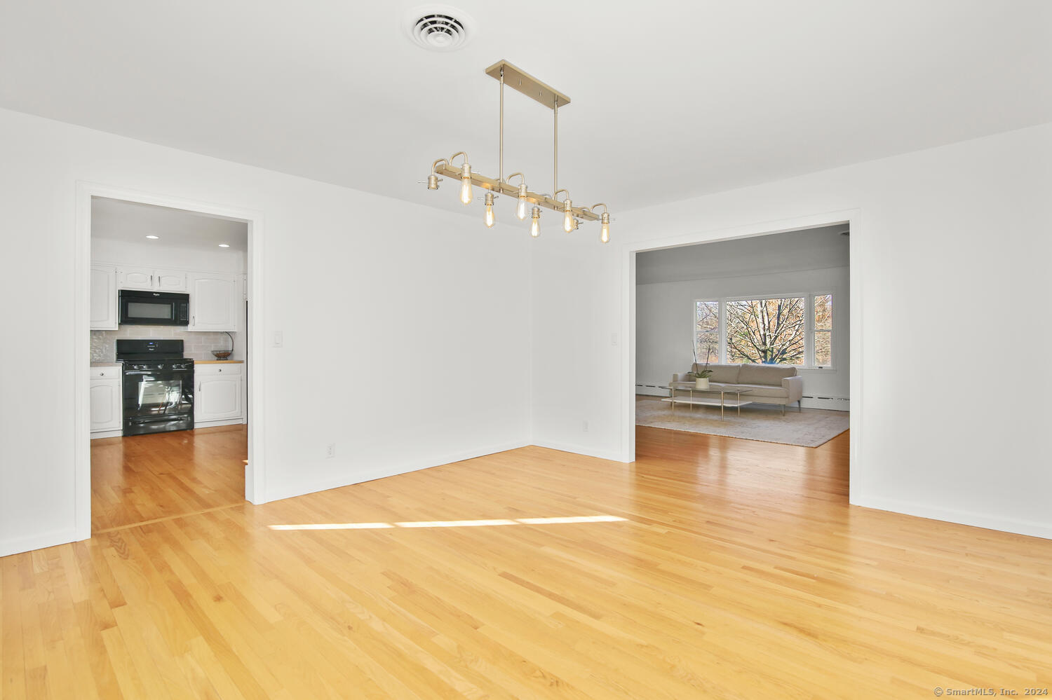 67 Angus Road North