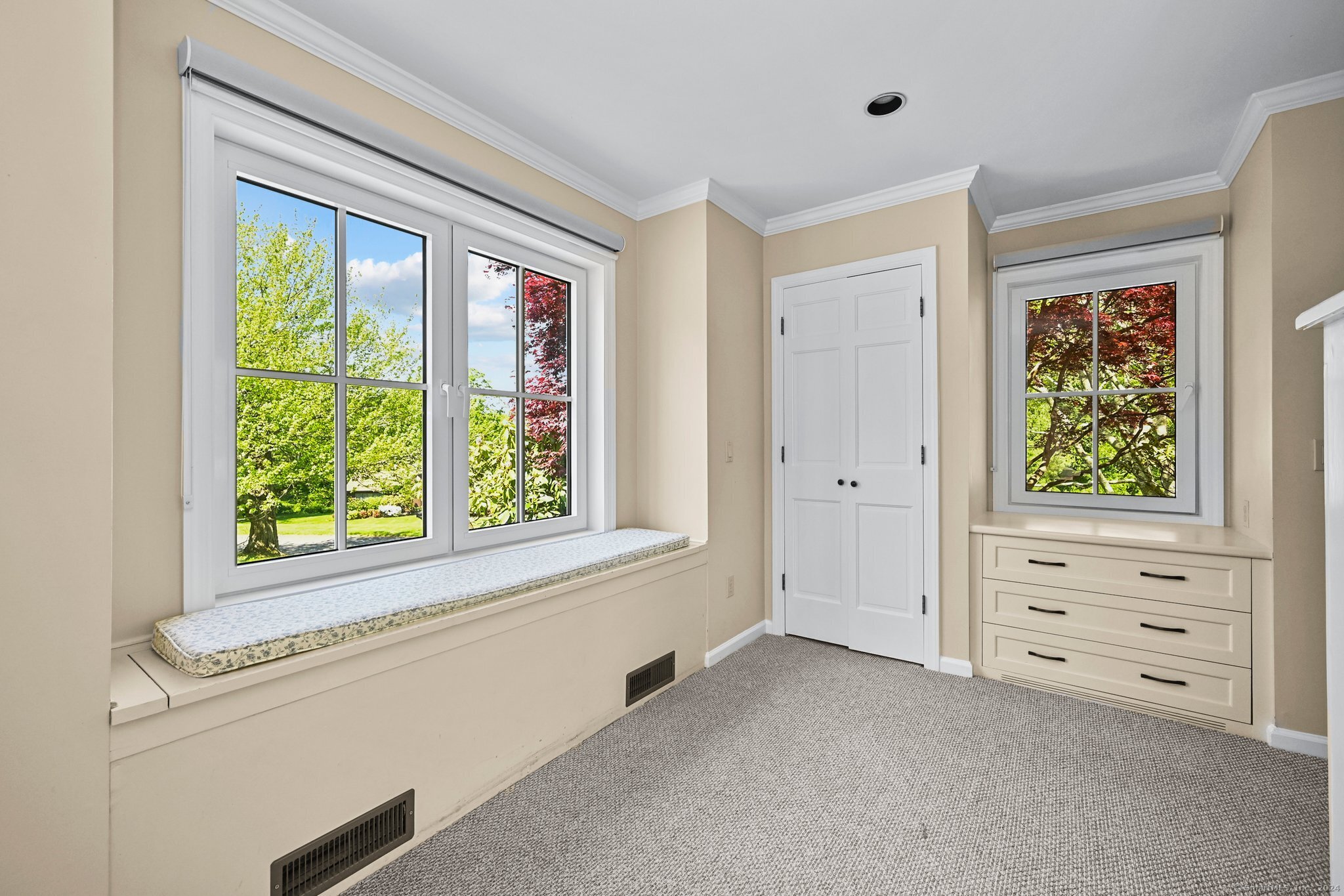 7 Farview Farm Road