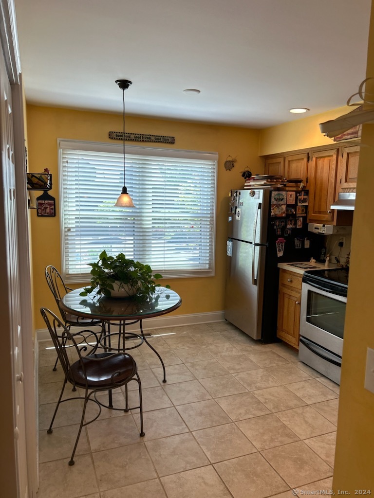 4 Deepwood Circle