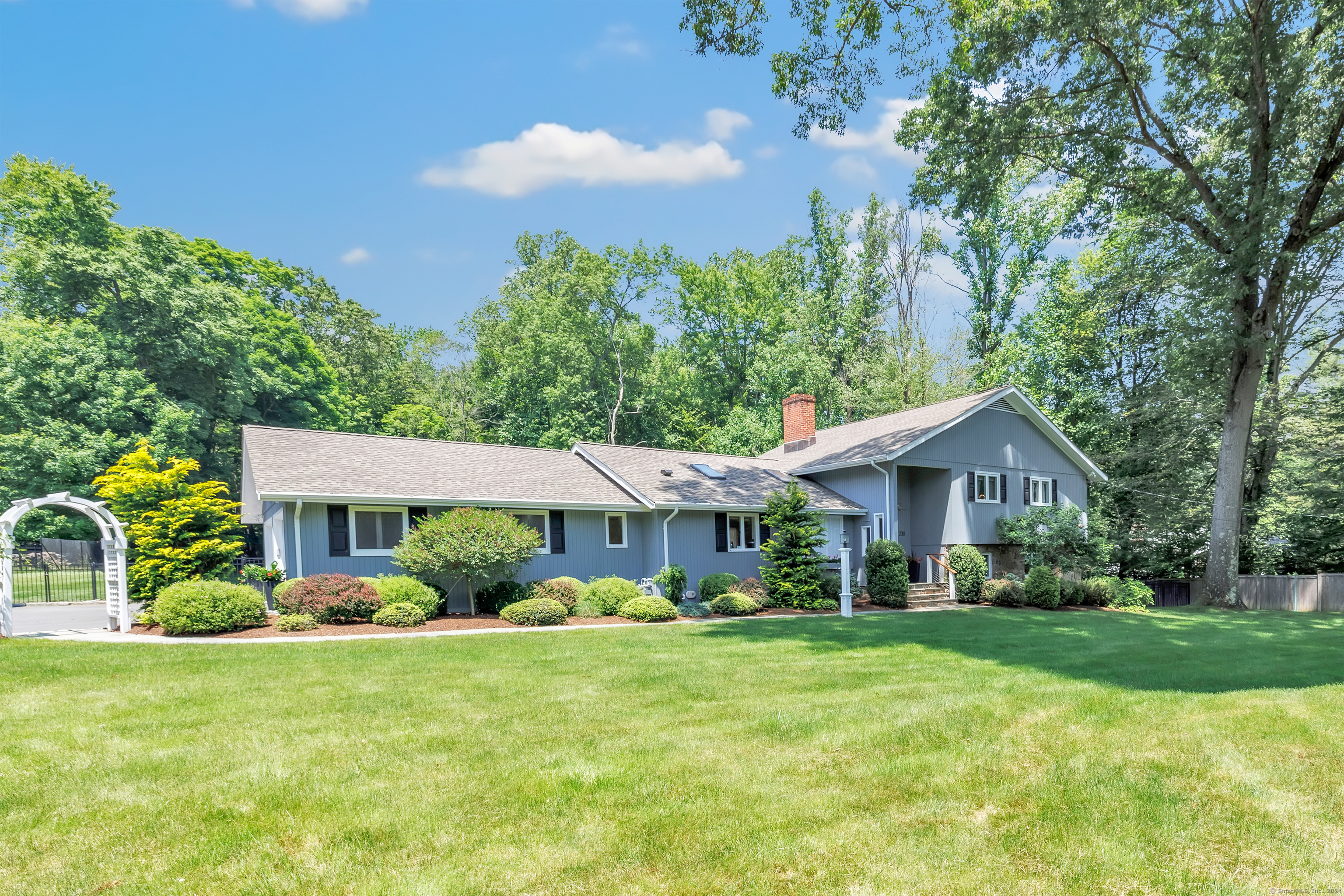 230 Hollydale Road