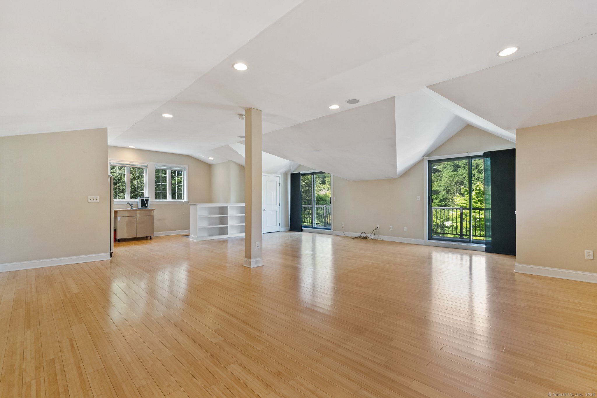 121 Parry Road
