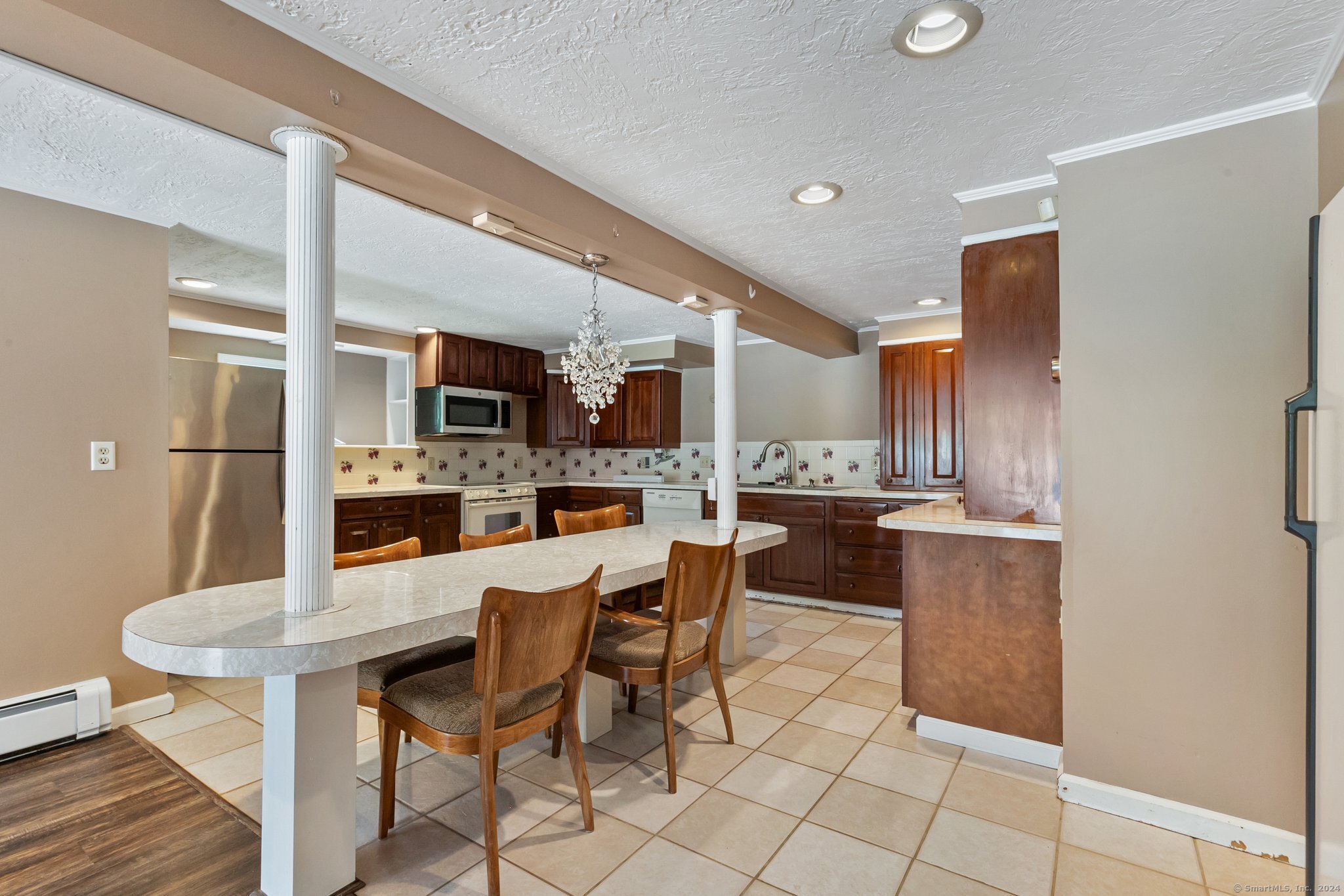 121 Parry Road