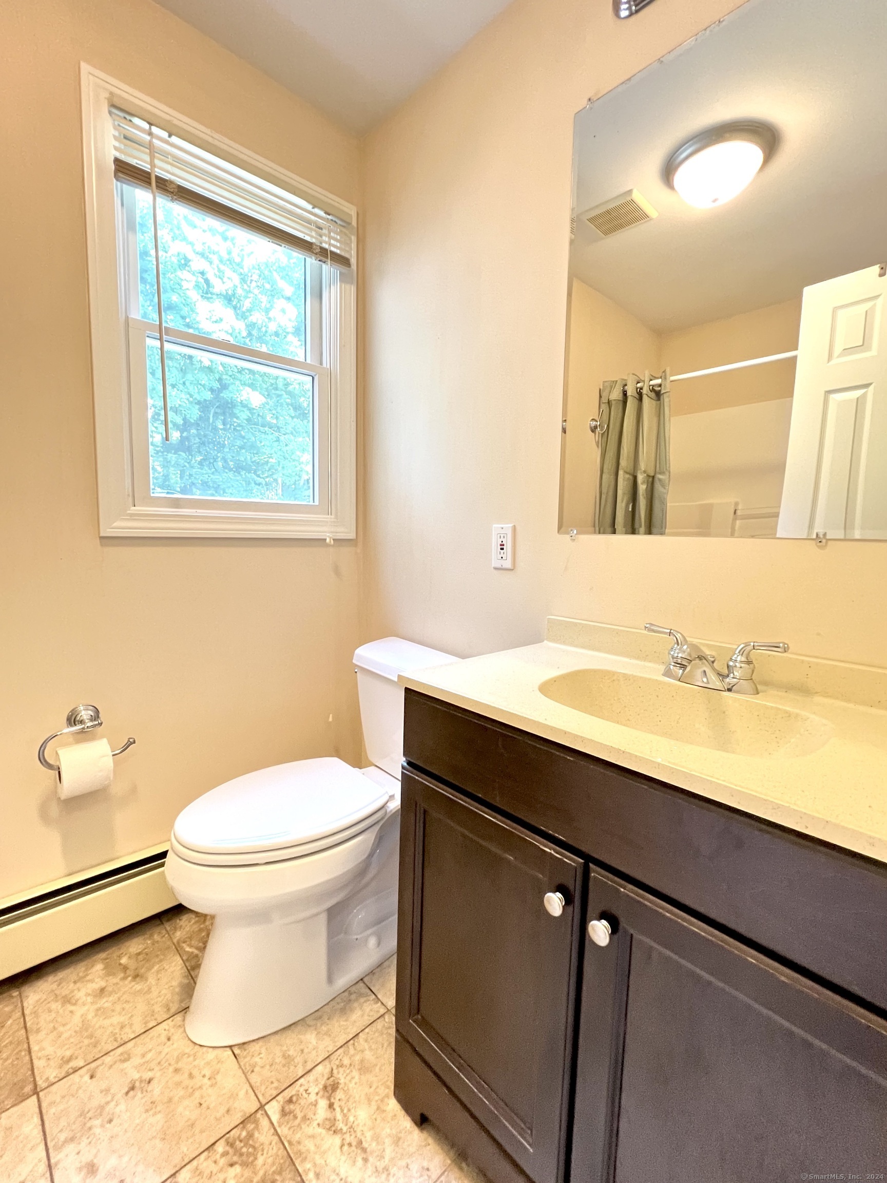 422 West River Road 2nd Floor