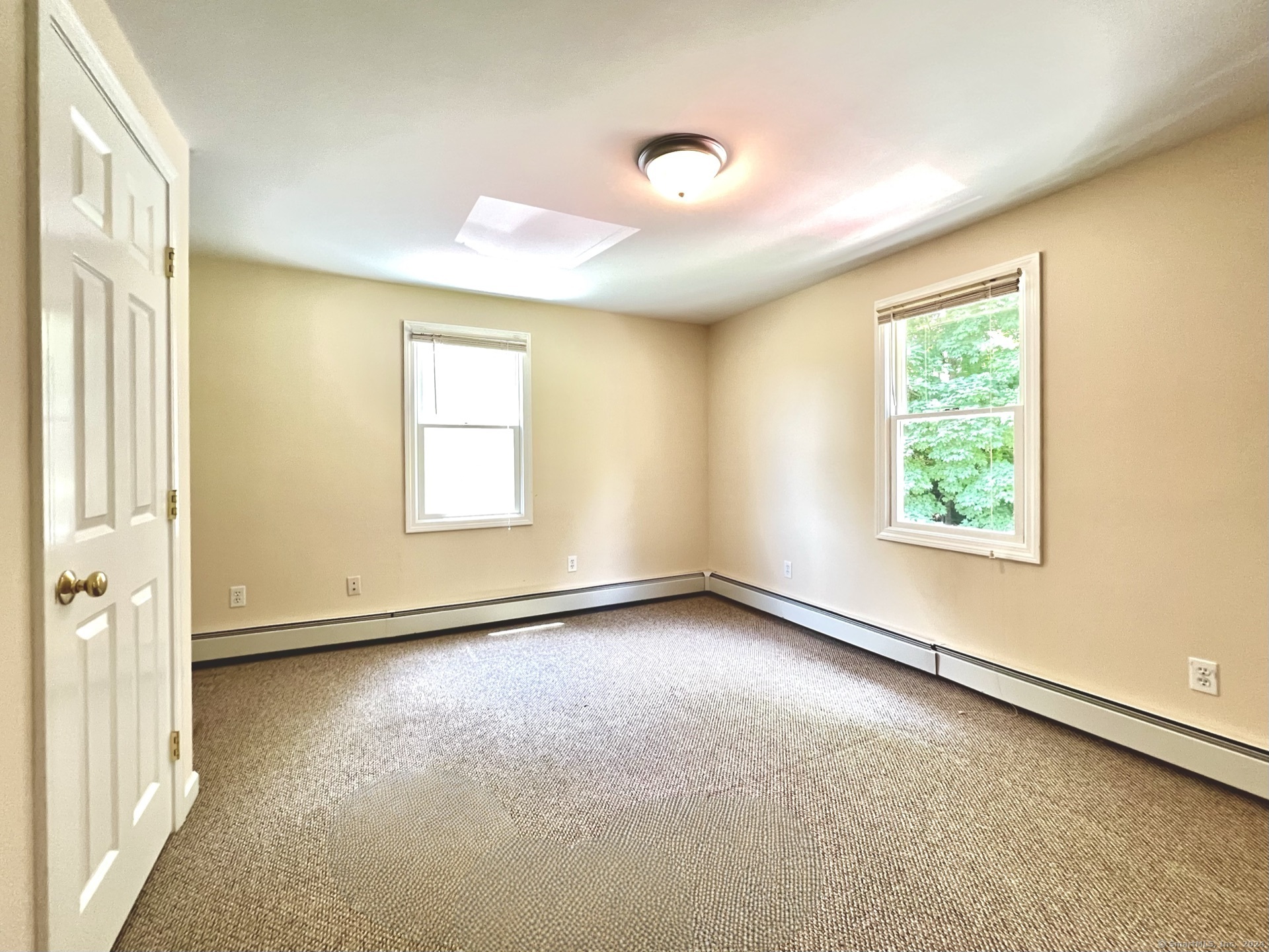 422 West River Road 2nd Floor