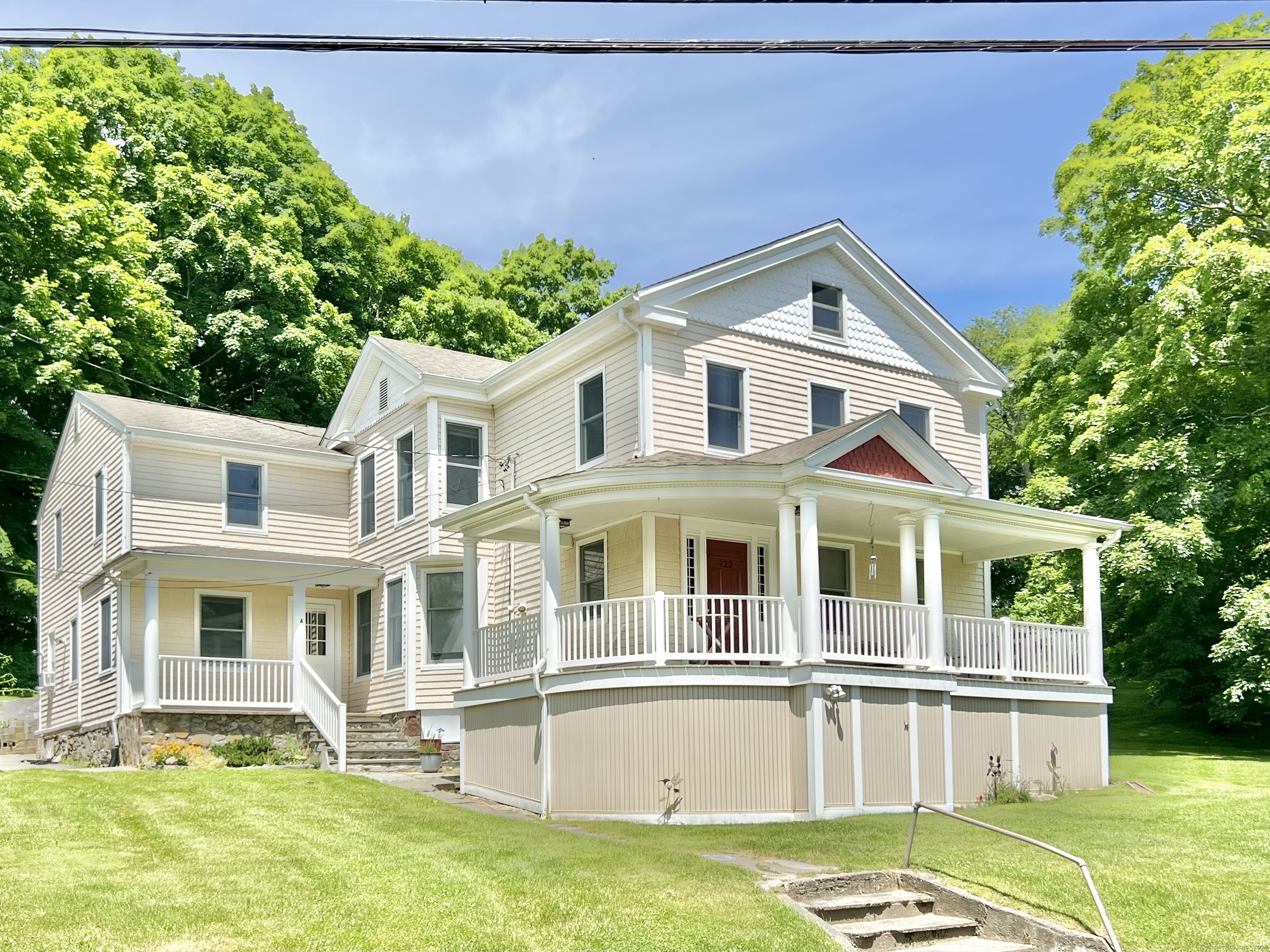 422 West River Road 2nd Floor