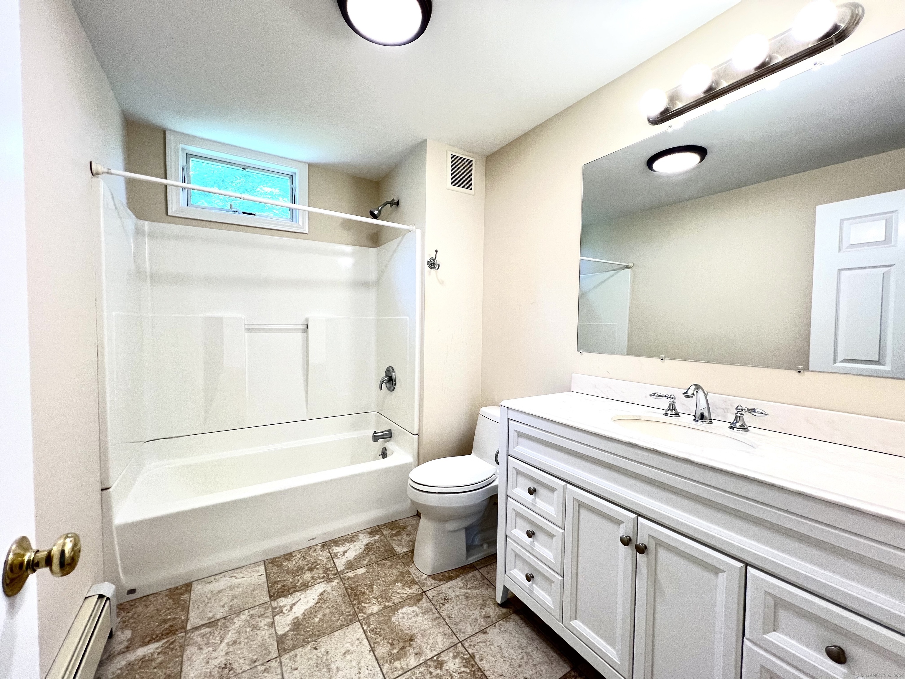 422 West River Road 2nd Floor