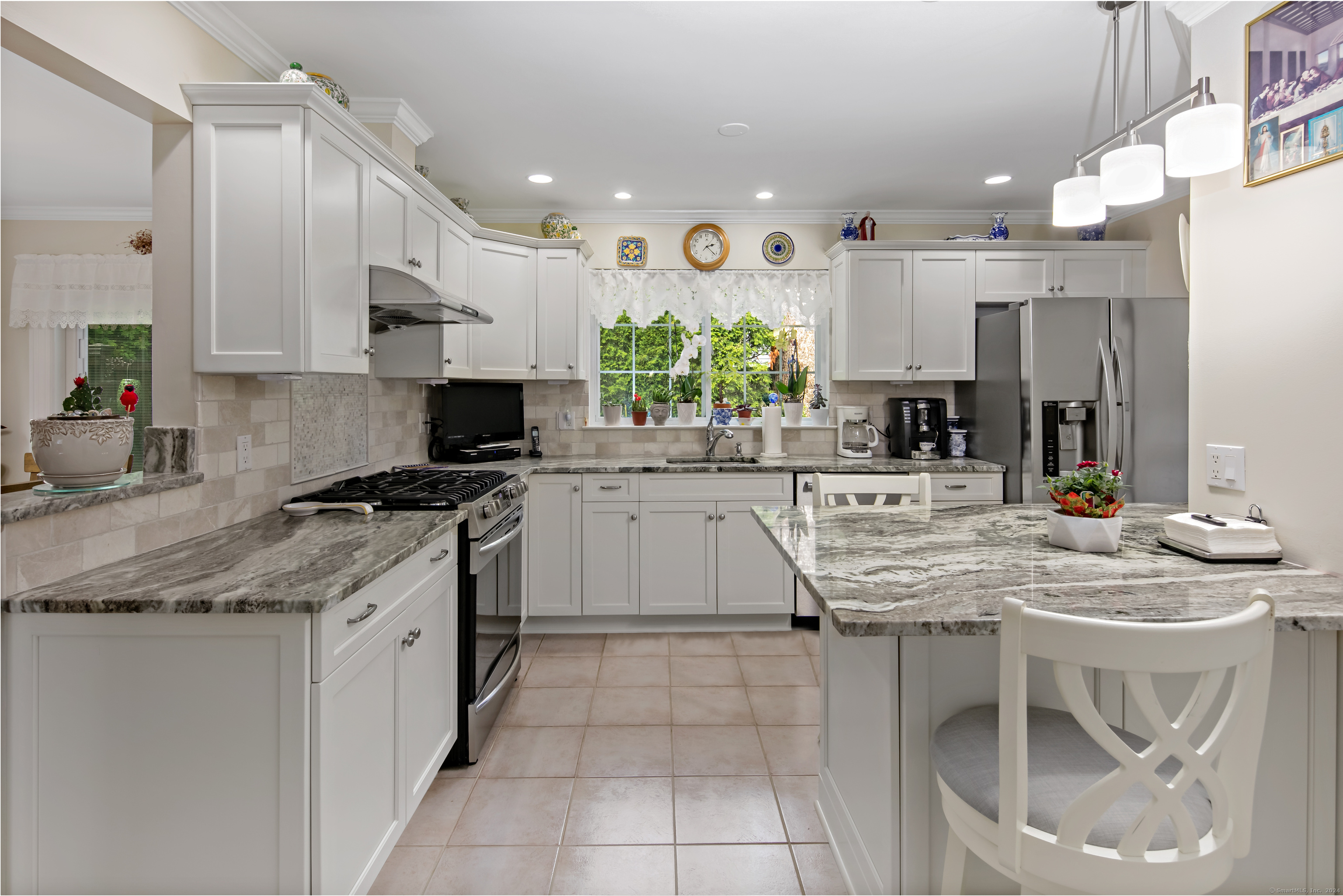 40 Oenoke Place APT 1