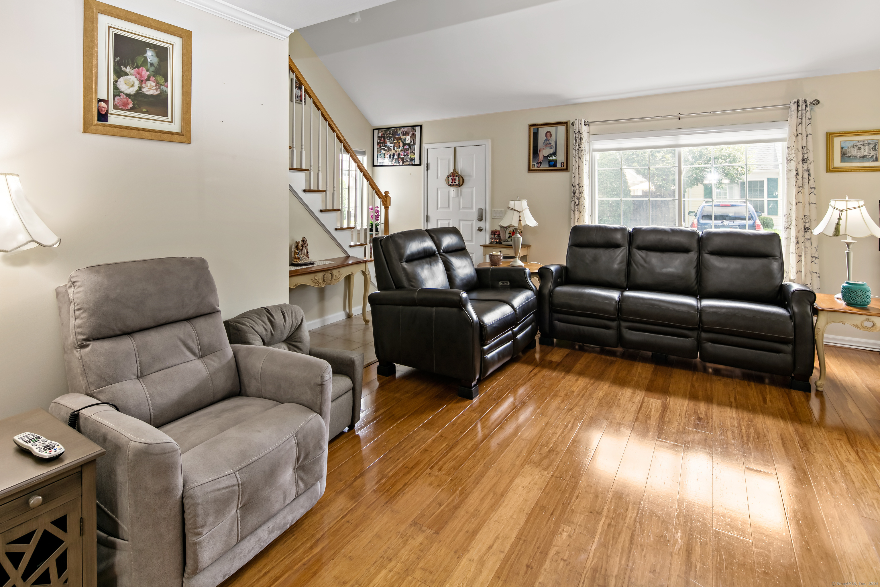 40 Oenoke Place APT 1