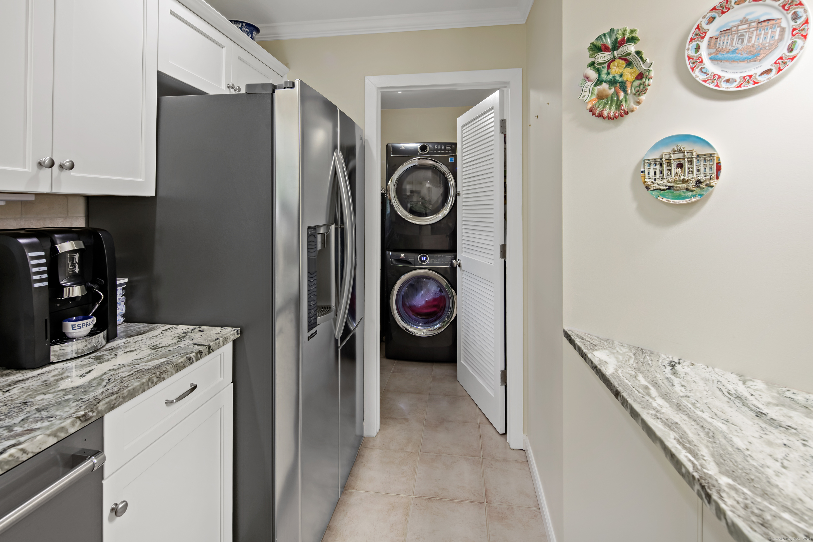 40 Oenoke Place APT 1