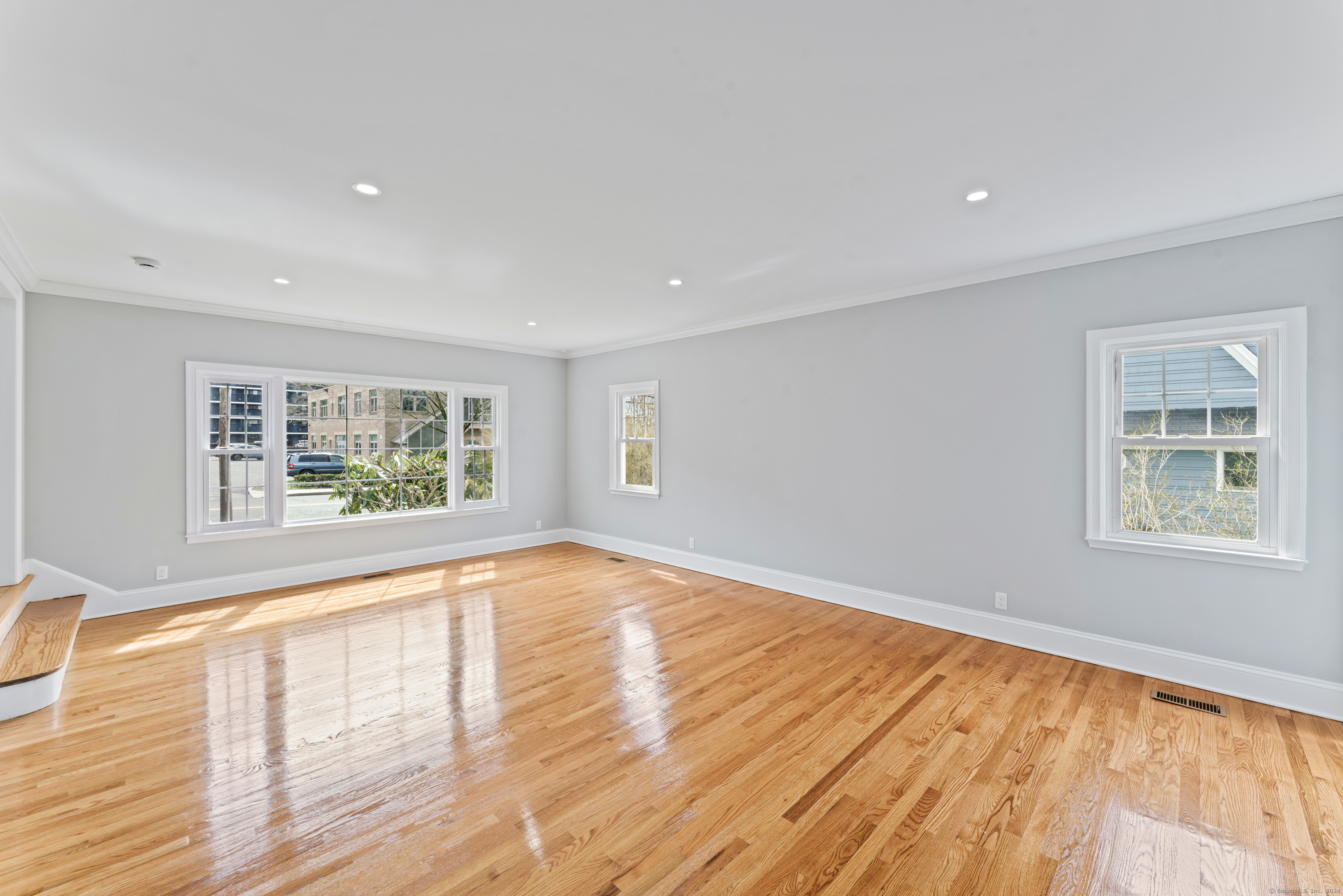 80 3rd Street