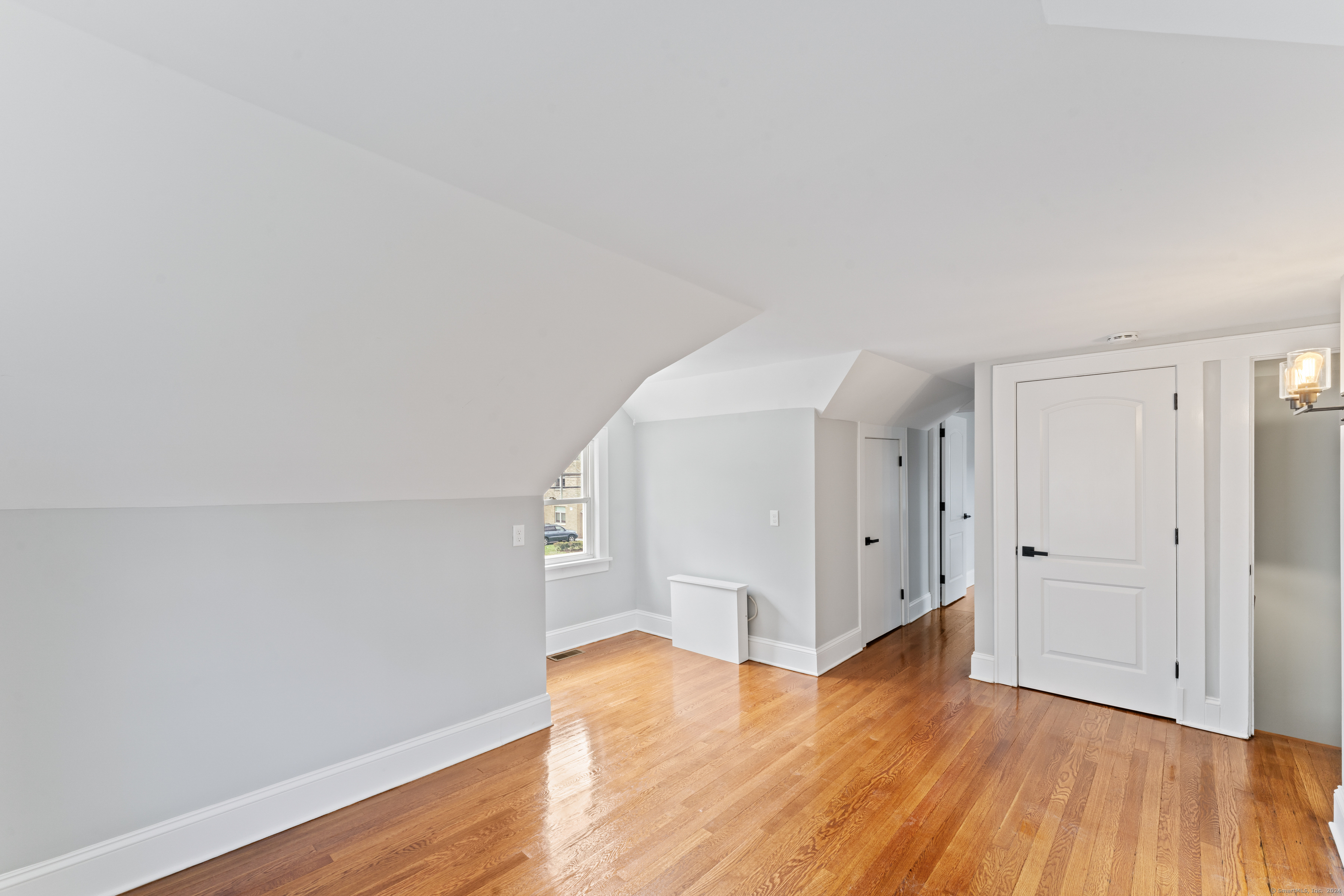80 3rd Street