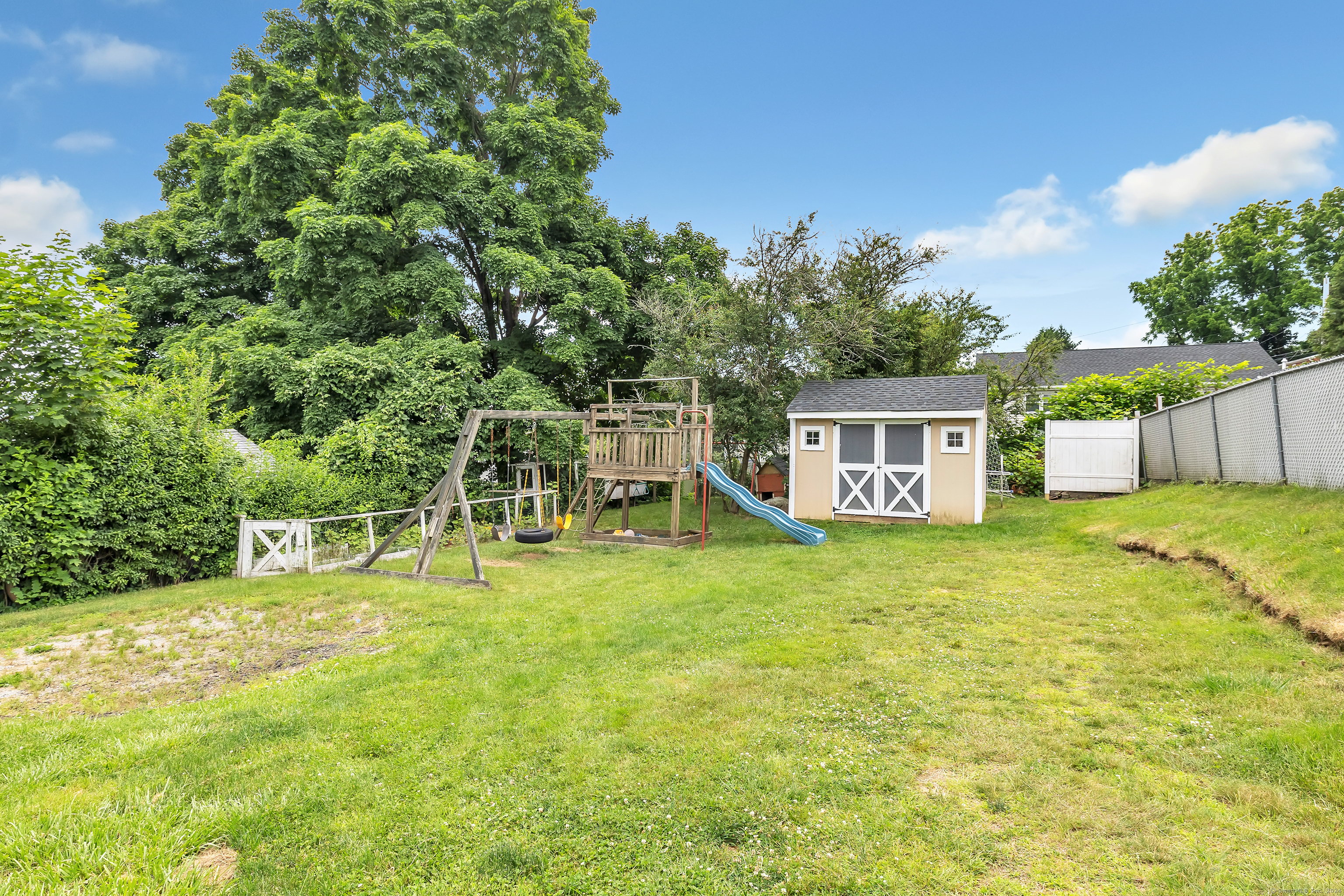 40--1/2 Wheeler Street