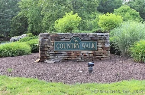 33 Country Walk 33
