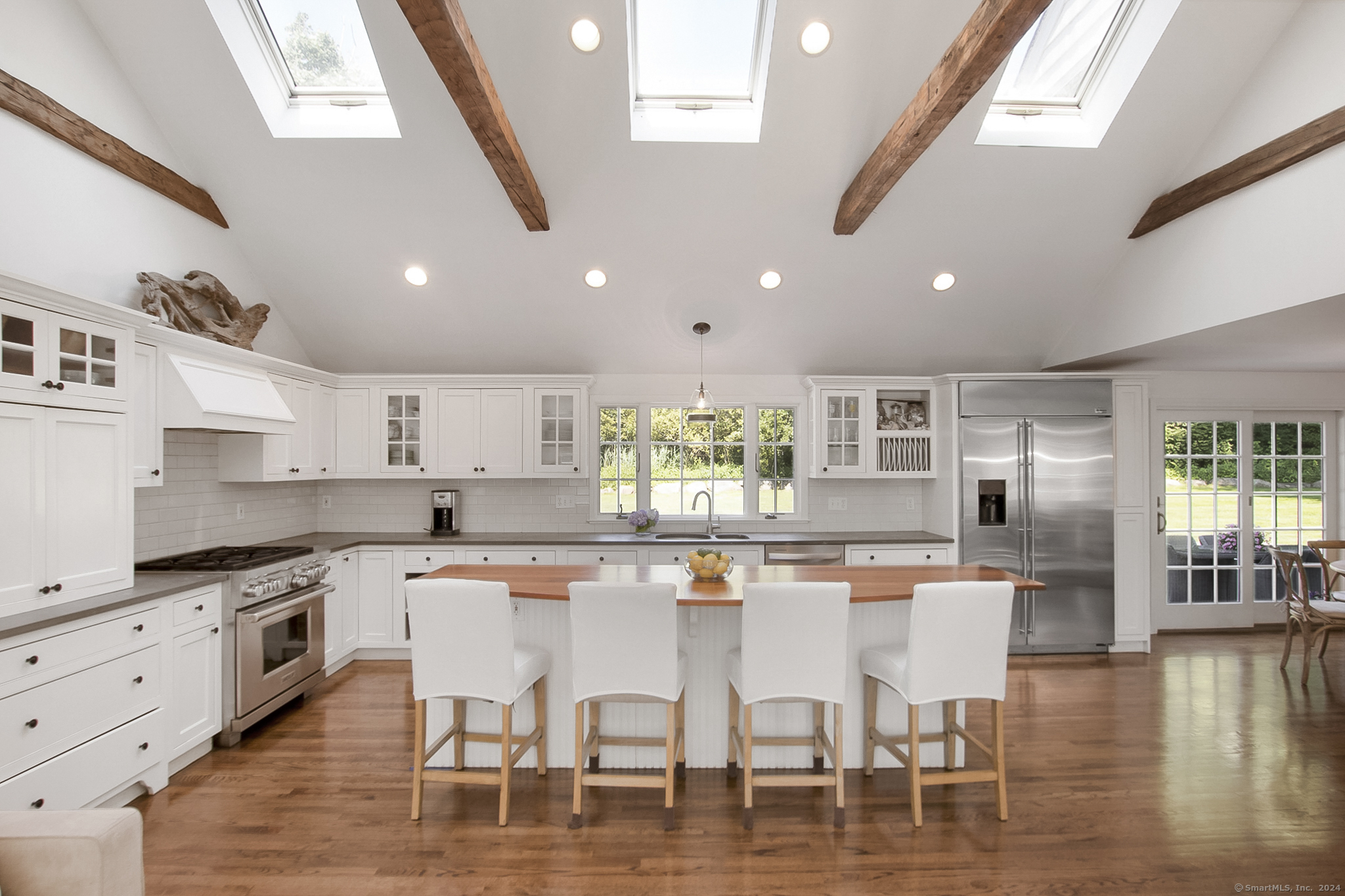 8 Little Brook Road